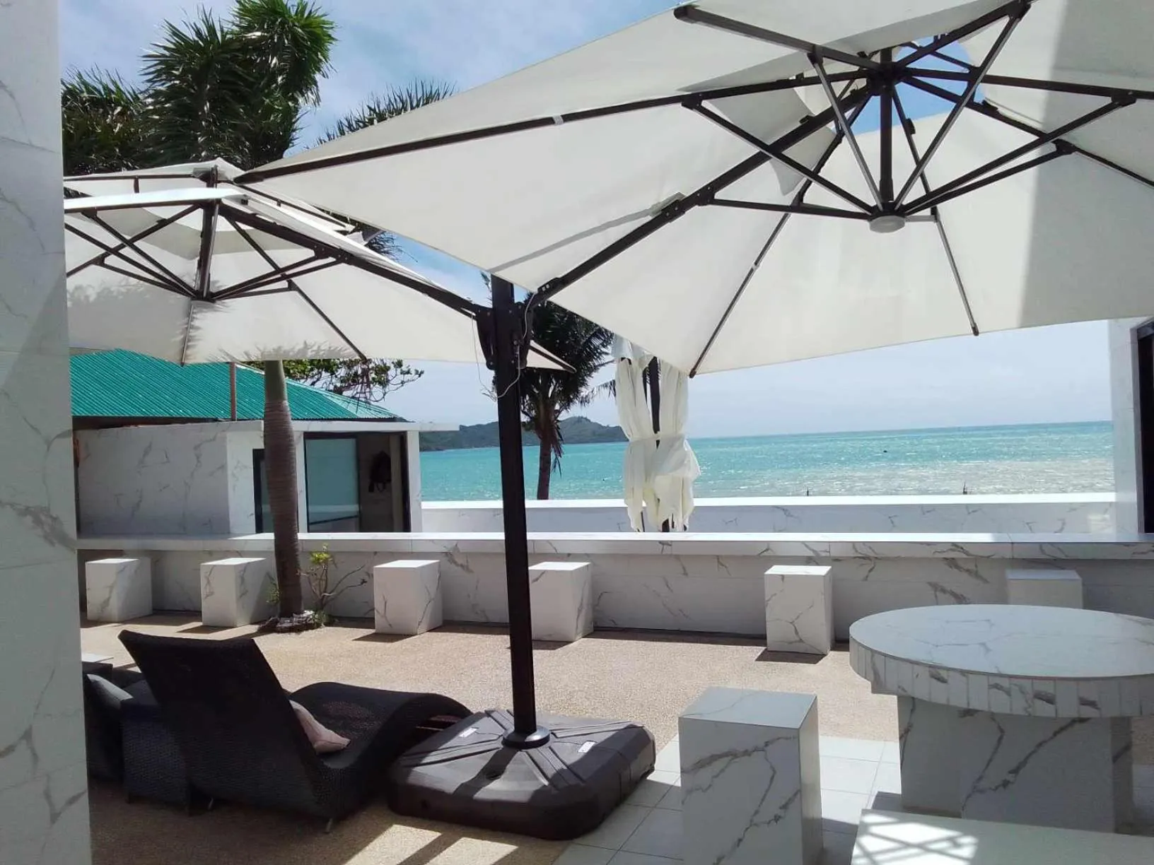 Natural landscape in Cave Beach Resort - Boutique Accomodation