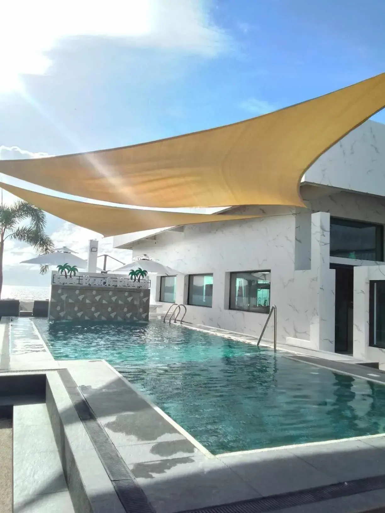 Pool view in Cave Beach Resort - Boutique Accomodation Pool view in Cave Beach Resort - Boutique Accomodation