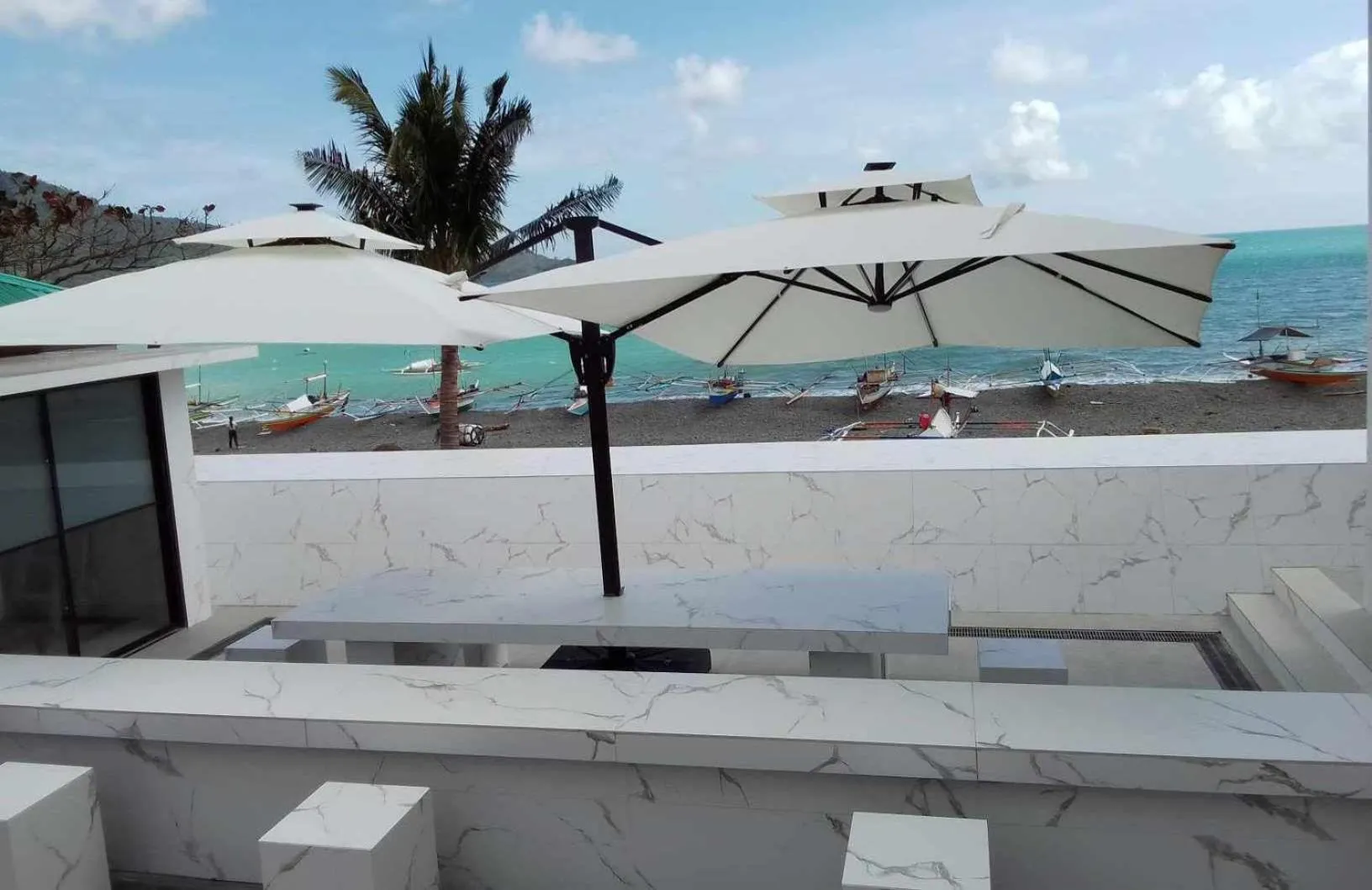 Meals in Cave Beach Resort - Boutique Accomodation