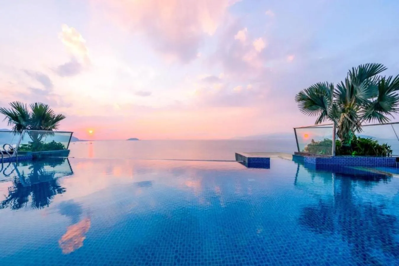 Pool view in Boton Blue Hotel & Spa