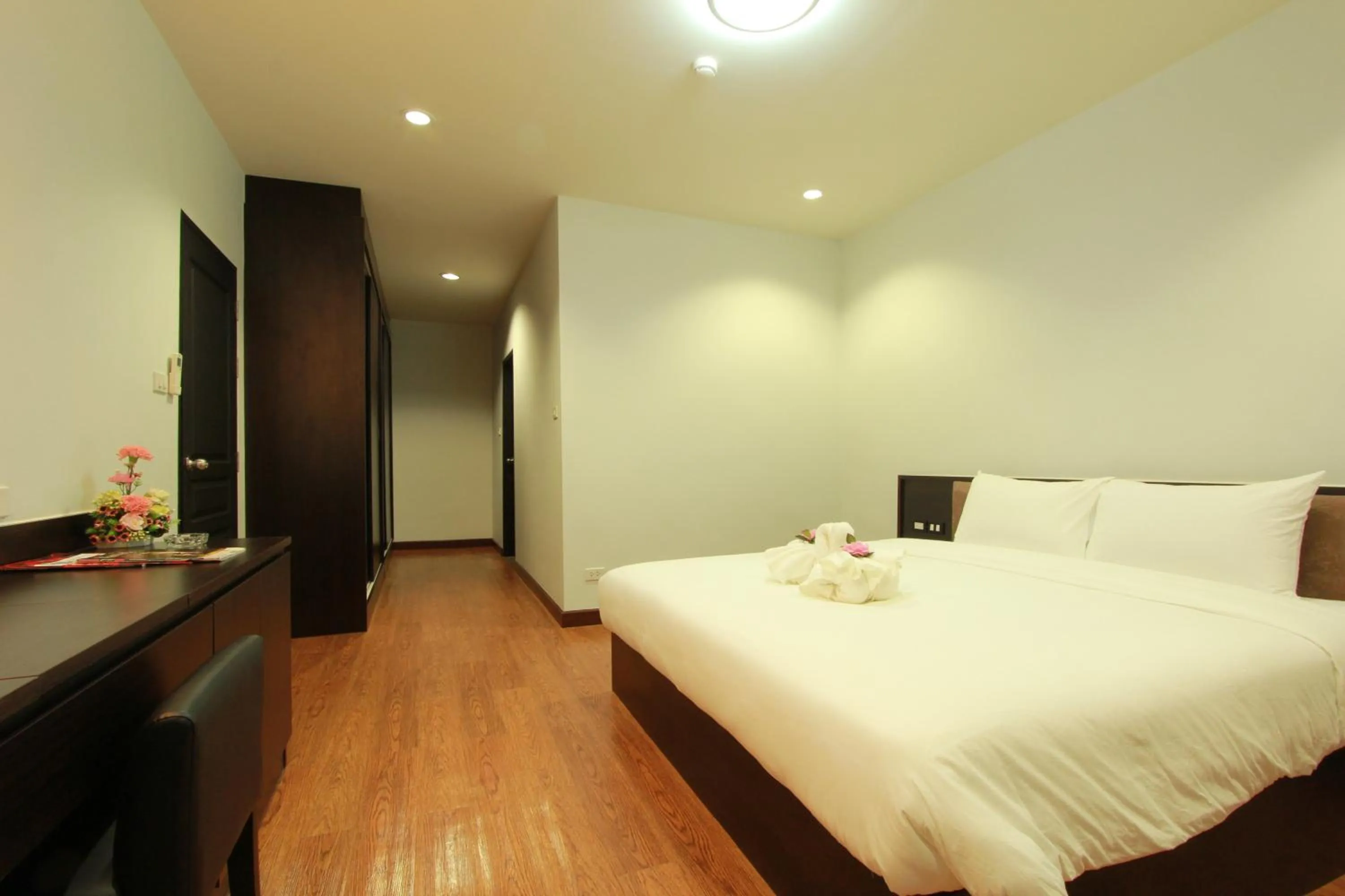 Bed in The Park 304 Executive Serviced Apartment