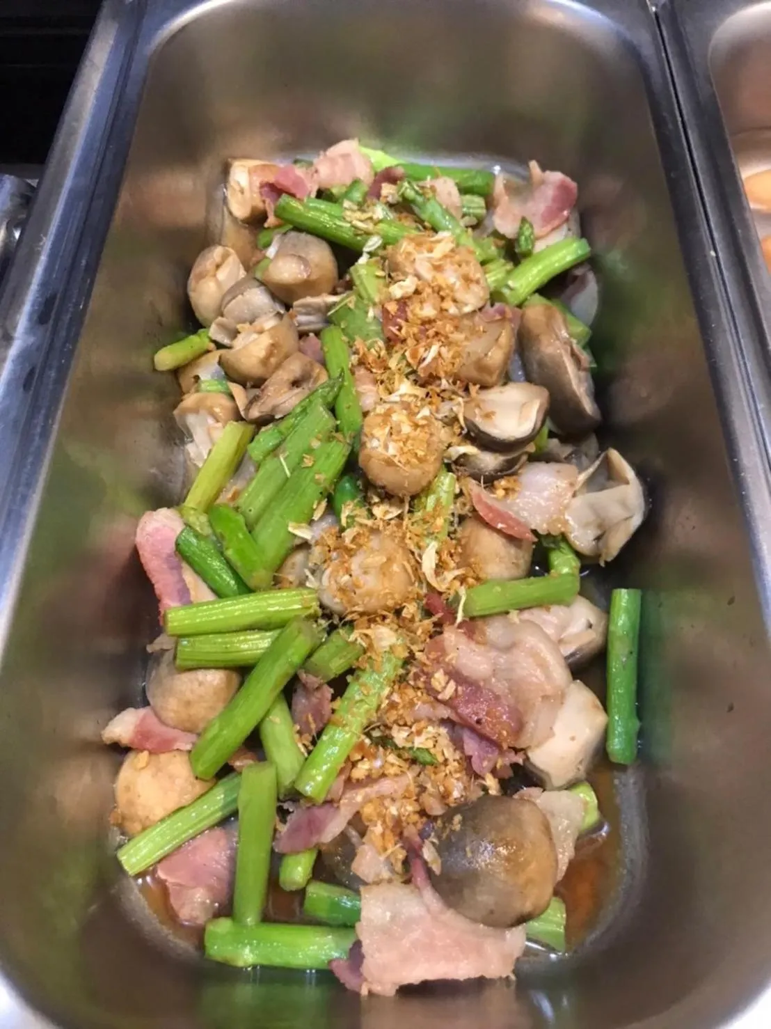 Food and drinks in The Park 304 Executive Serviced Apartment