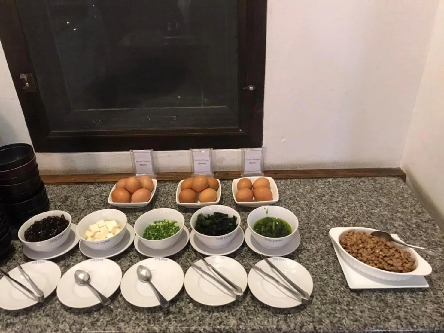 Food in The Park 304 Executive Serviced Apartment