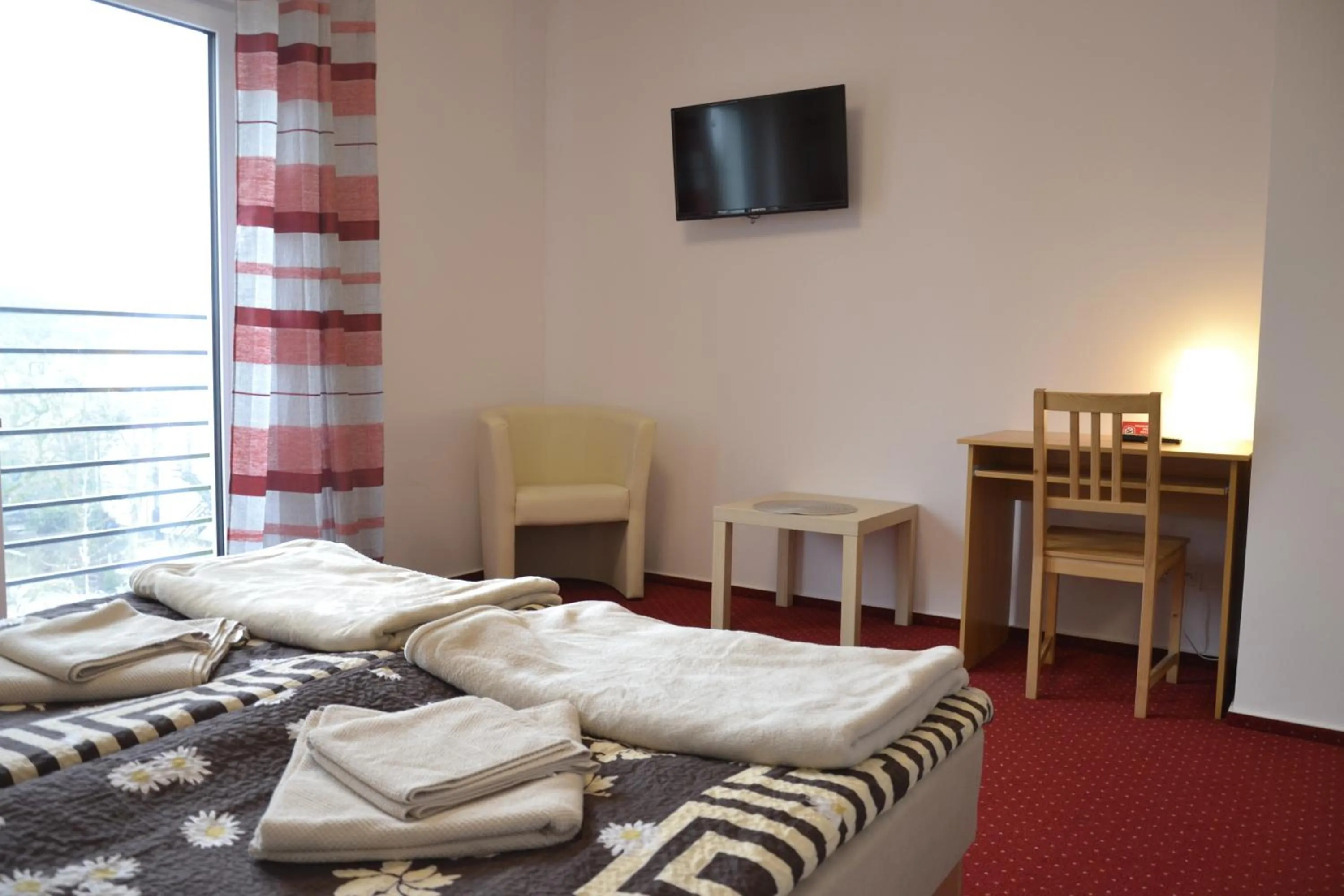 Photo of the whole room, Bed in Warszawa Stare Bielany