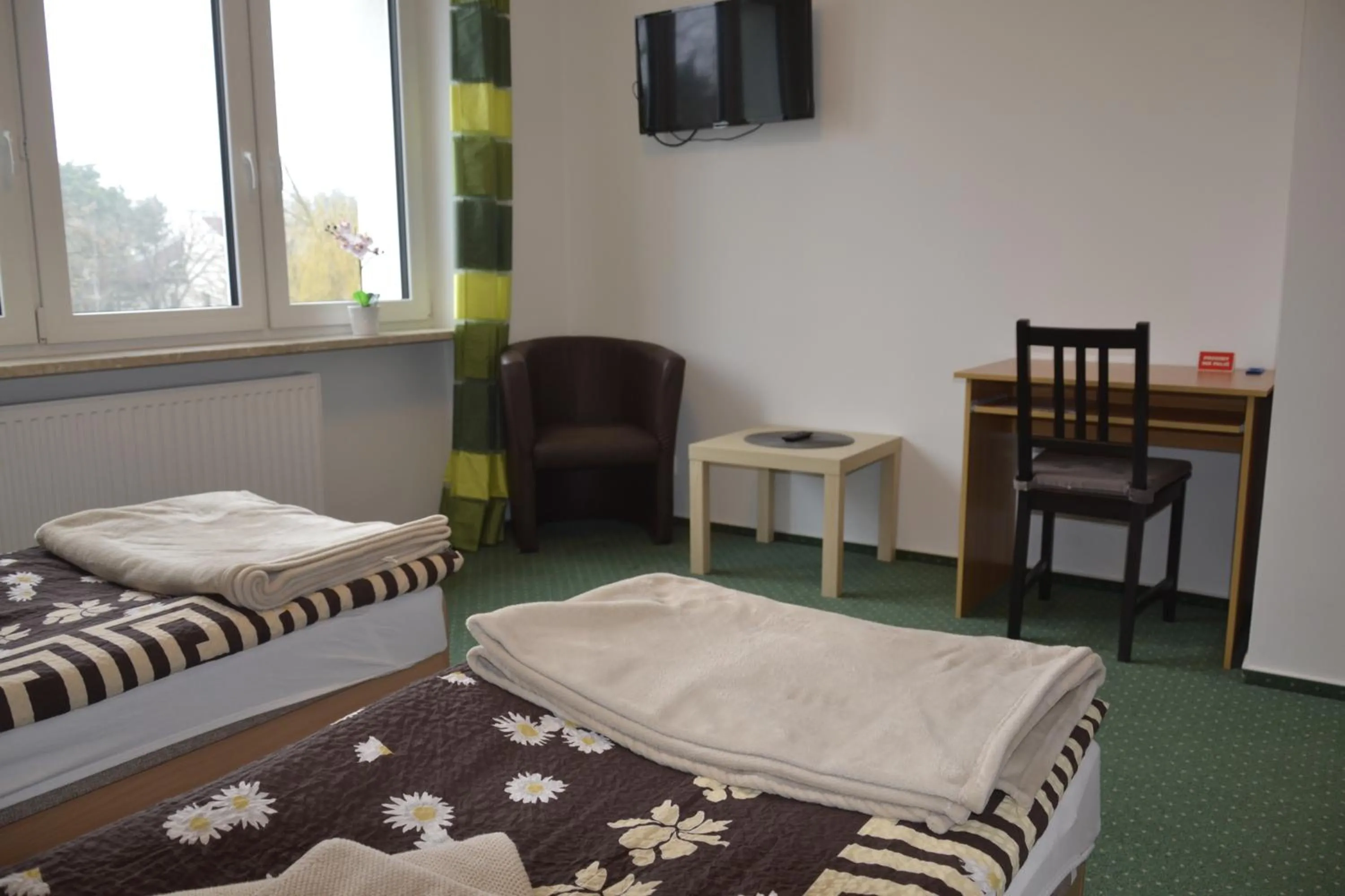Photo of the whole room, Bed in Warszawa Stare Bielany