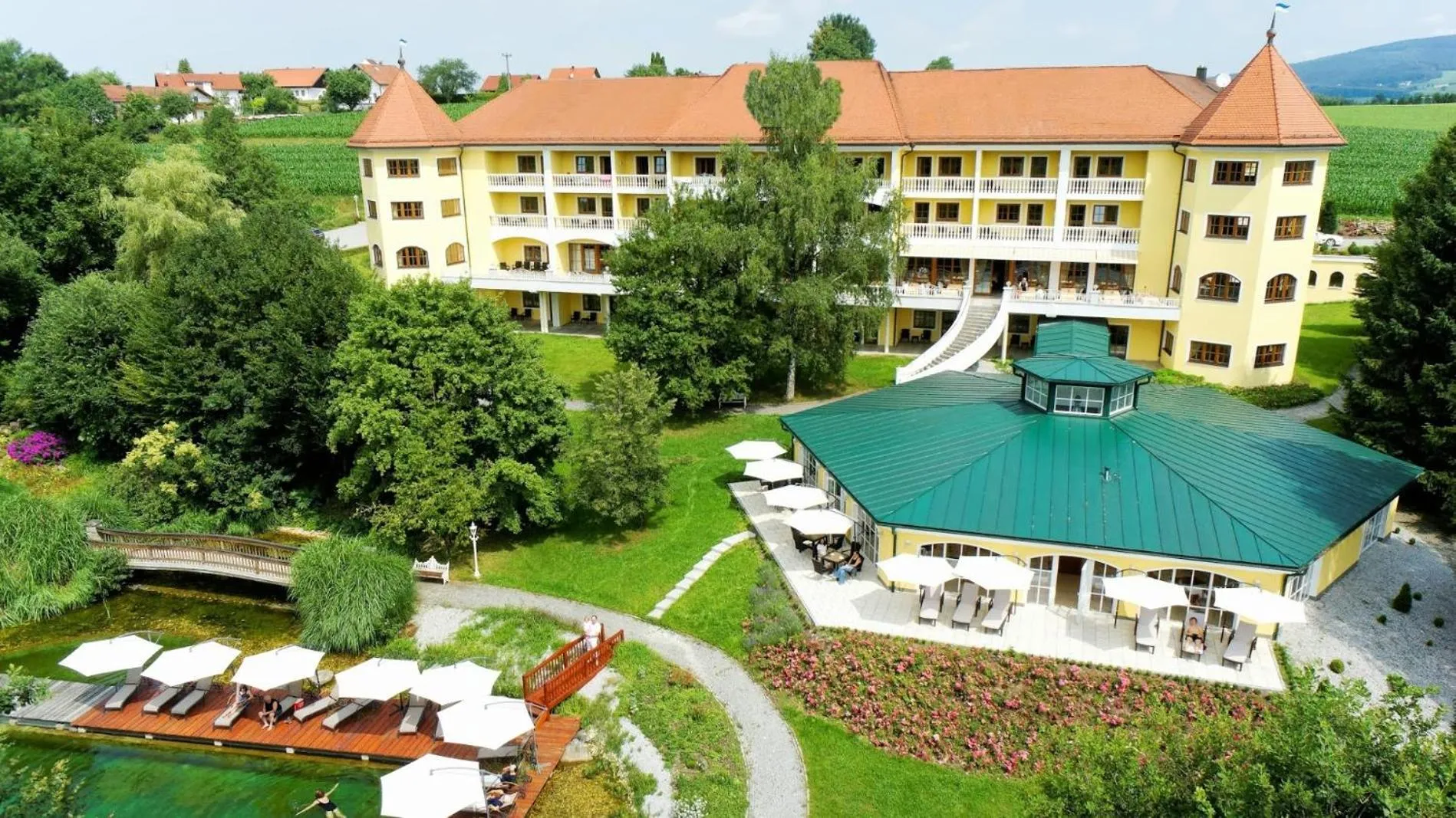 Bird's eye view in Wellnesshotel Parkschlössl zu Thyrnau Ihr adults only SPA Resort