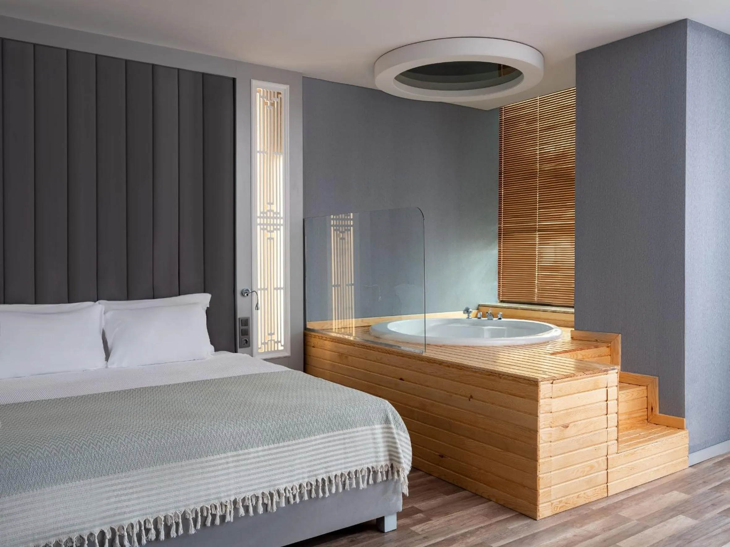 Bed in Siam Elegance Hotel & Spa