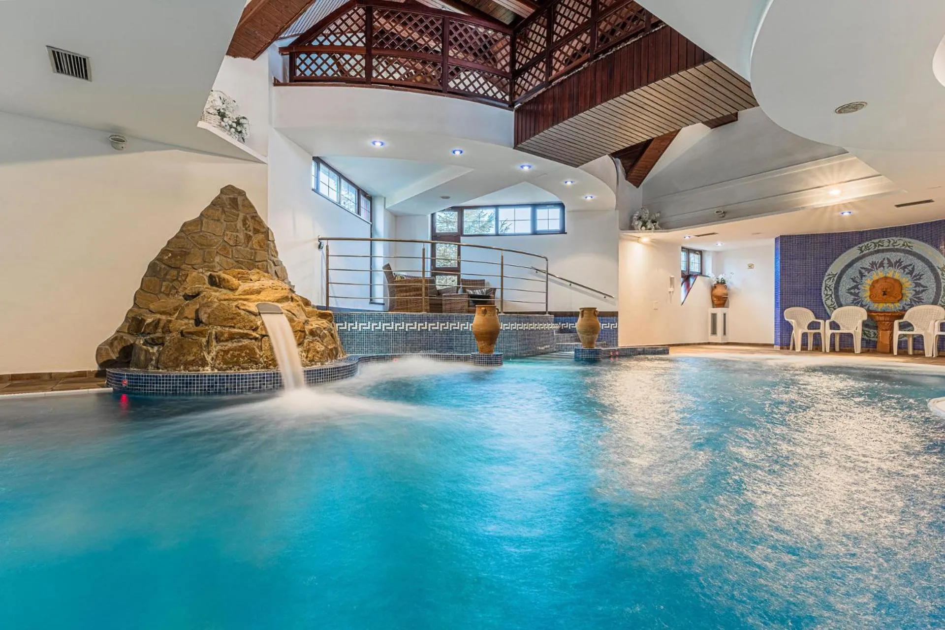 Swimming pool in Hotel Amalia