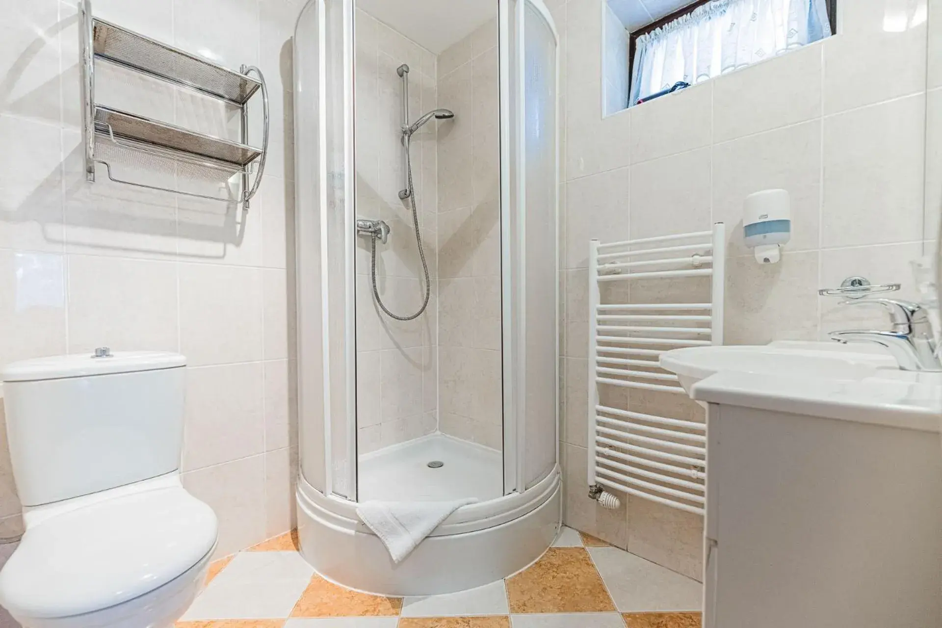 Triple Room in Hotel Amalia Triple Room in Hotel Amalia