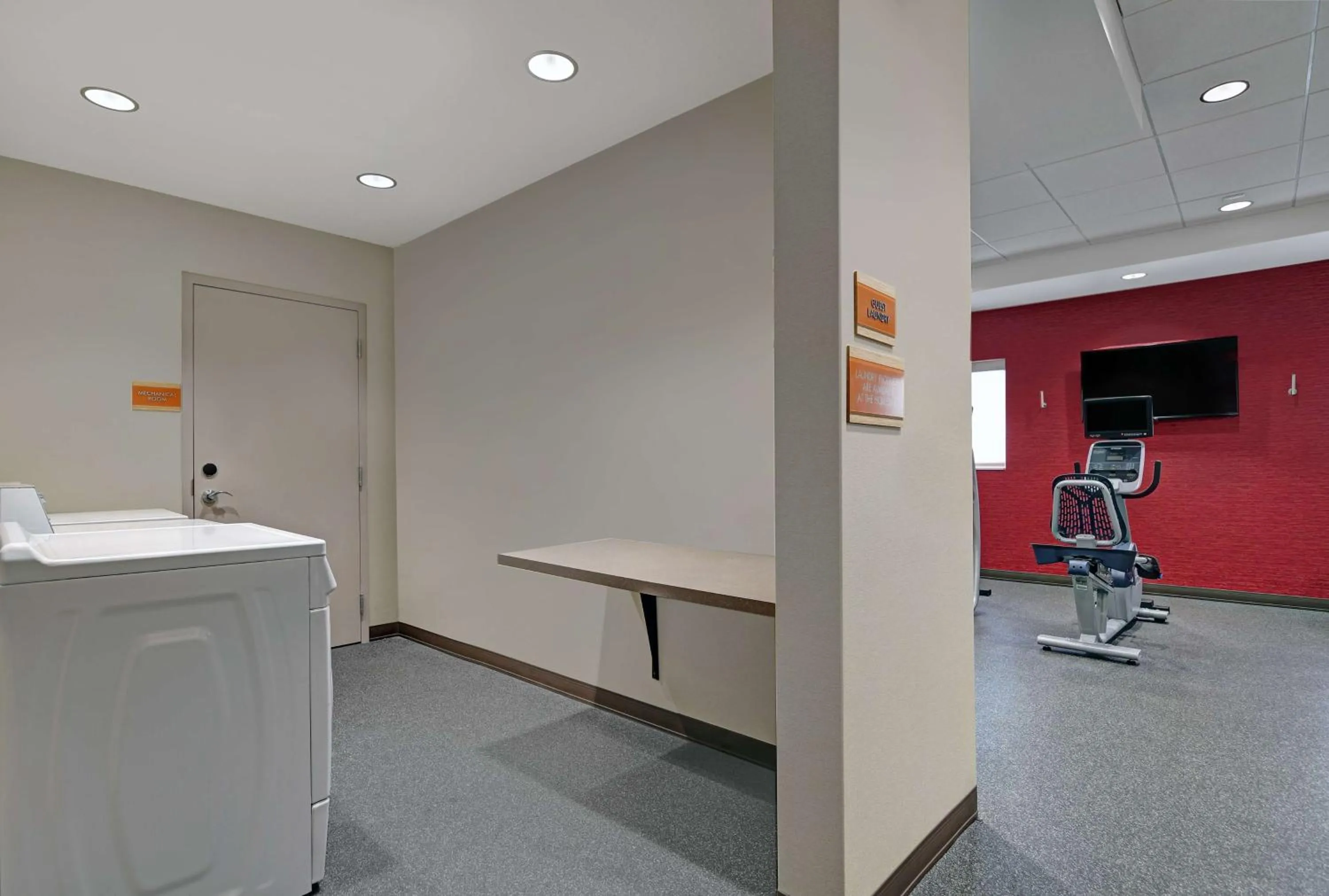 Fitness centre/facilities in Home2 Suites By Hilton Bordentown