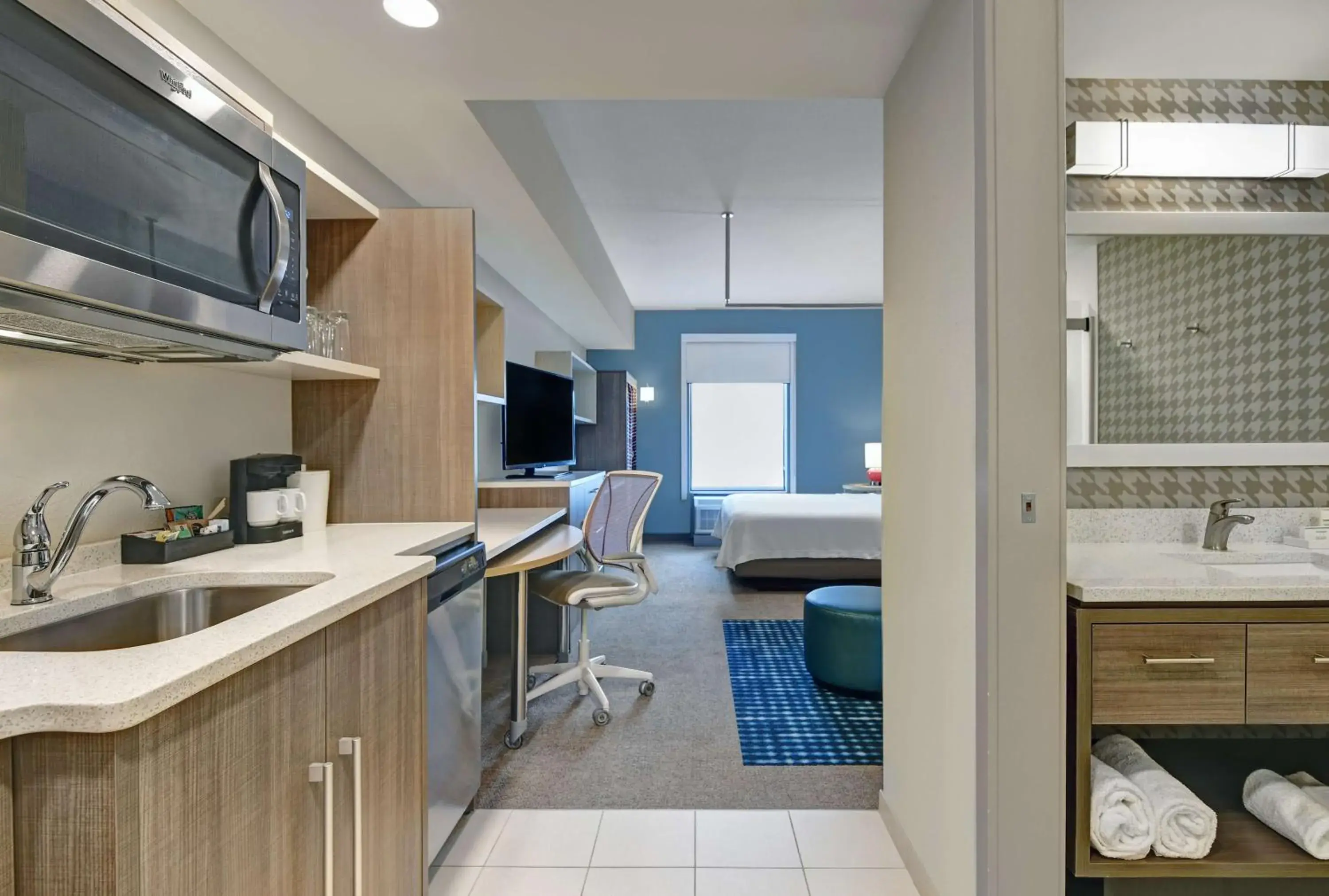 King Suite - Mobility and Hearing Access/Non-Smoking in Home2 Suites By Hilton Bordentown King Suite - Mobility and Hearing Access/Non-Smoking in Home2 Suites By Hilton Bordentown