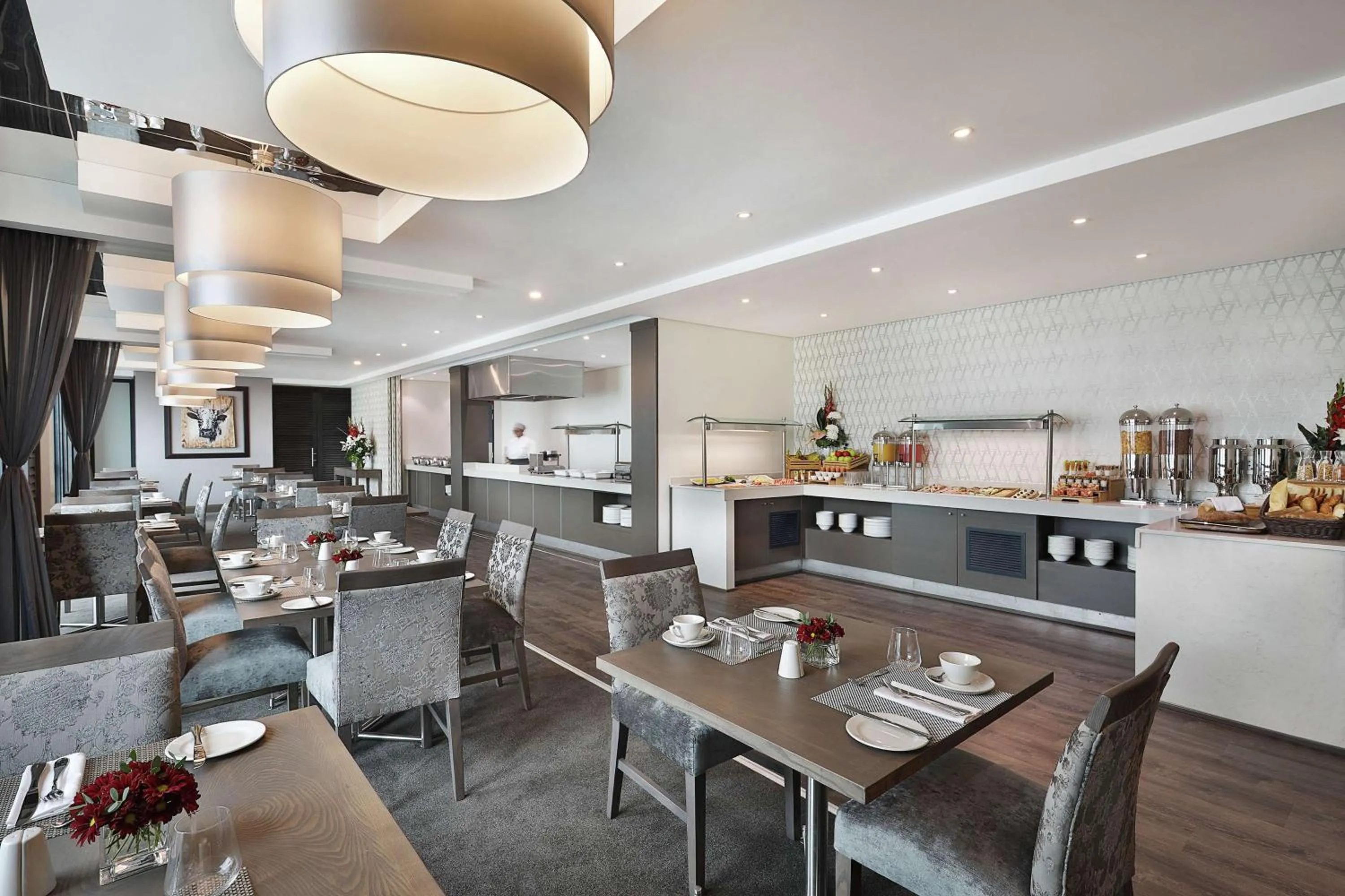 Restaurant/places to eat in Legend Hotel Lagos Airport, Curio Collection By Hilton