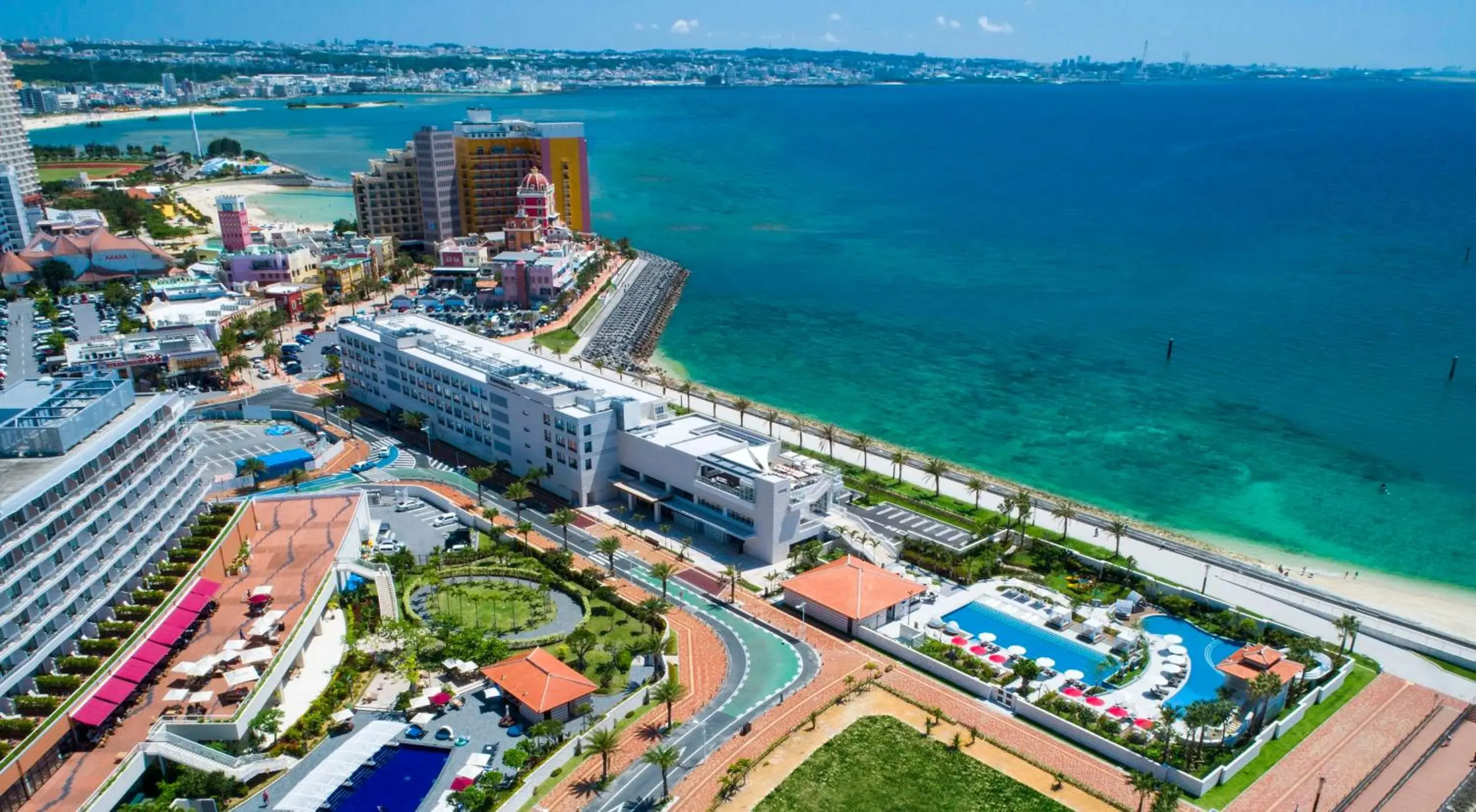 Property building in DoubleTree by Hilton Okinawa Chatan Resort Property building in DoubleTree by Hilton Okinawa Chatan Resort