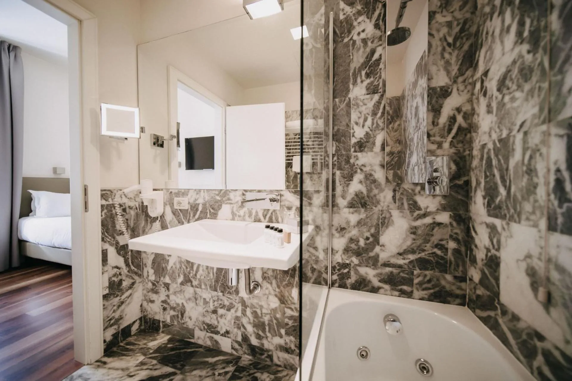 Bathroom in Hotel Vis à Vis