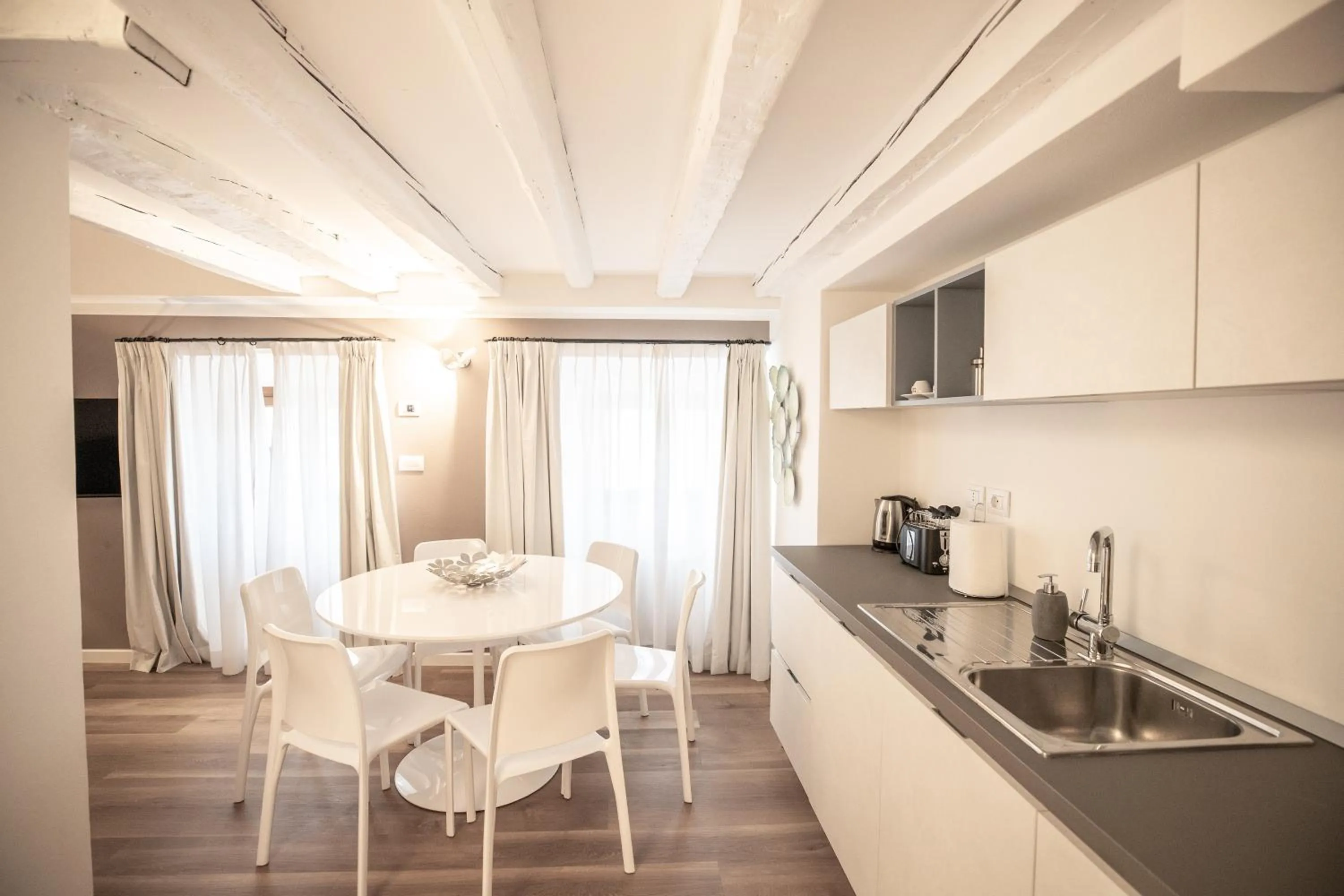 kitchen in Hotel Vis à Vis