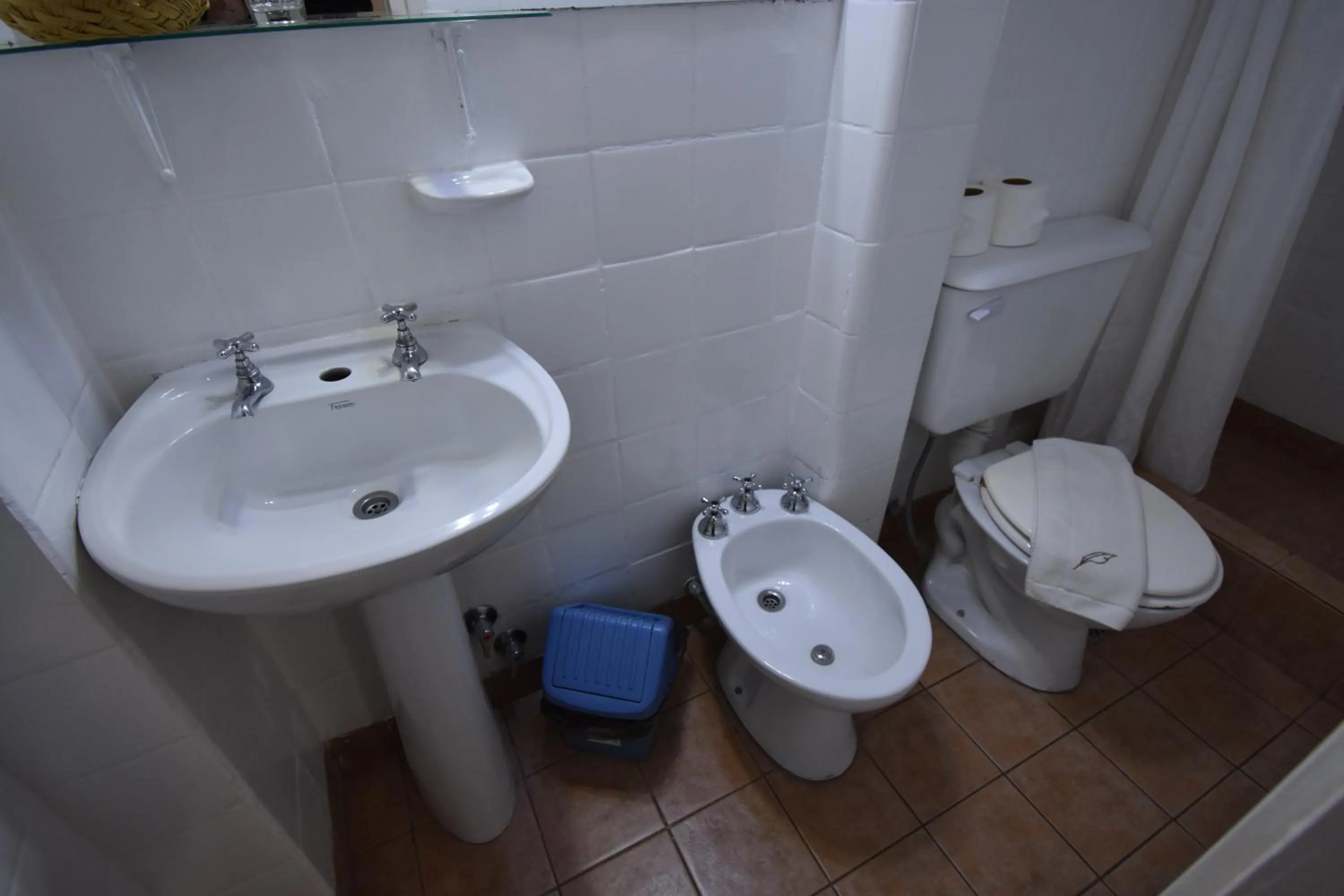 Shower in Hotel Plaza