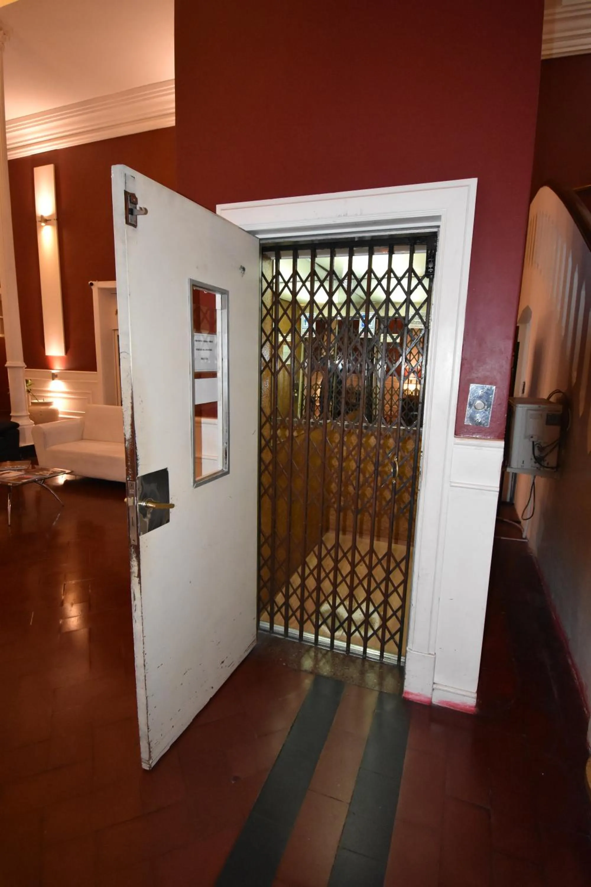 Area and facilities in Hotel Plaza