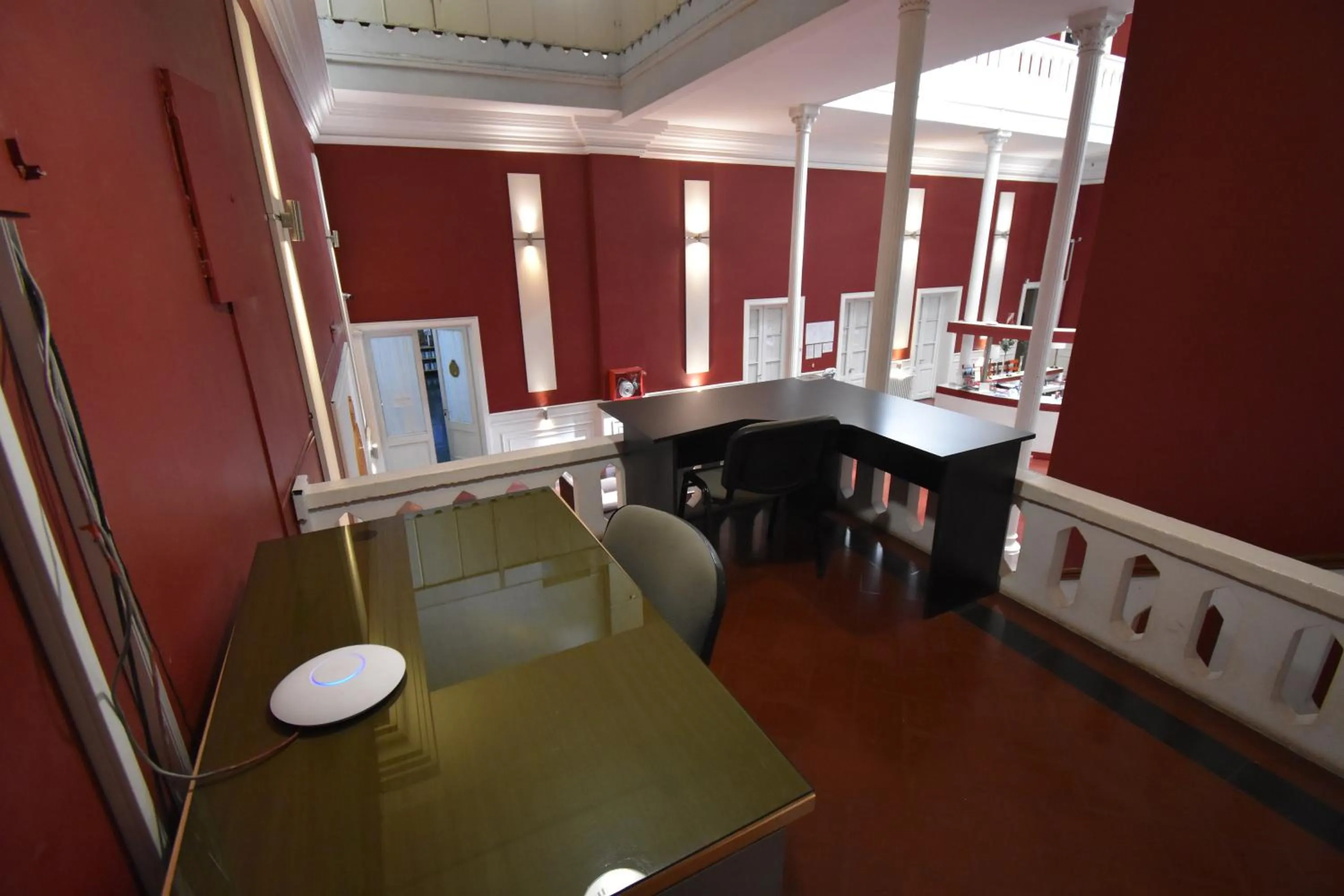 Seating area in Hotel Plaza