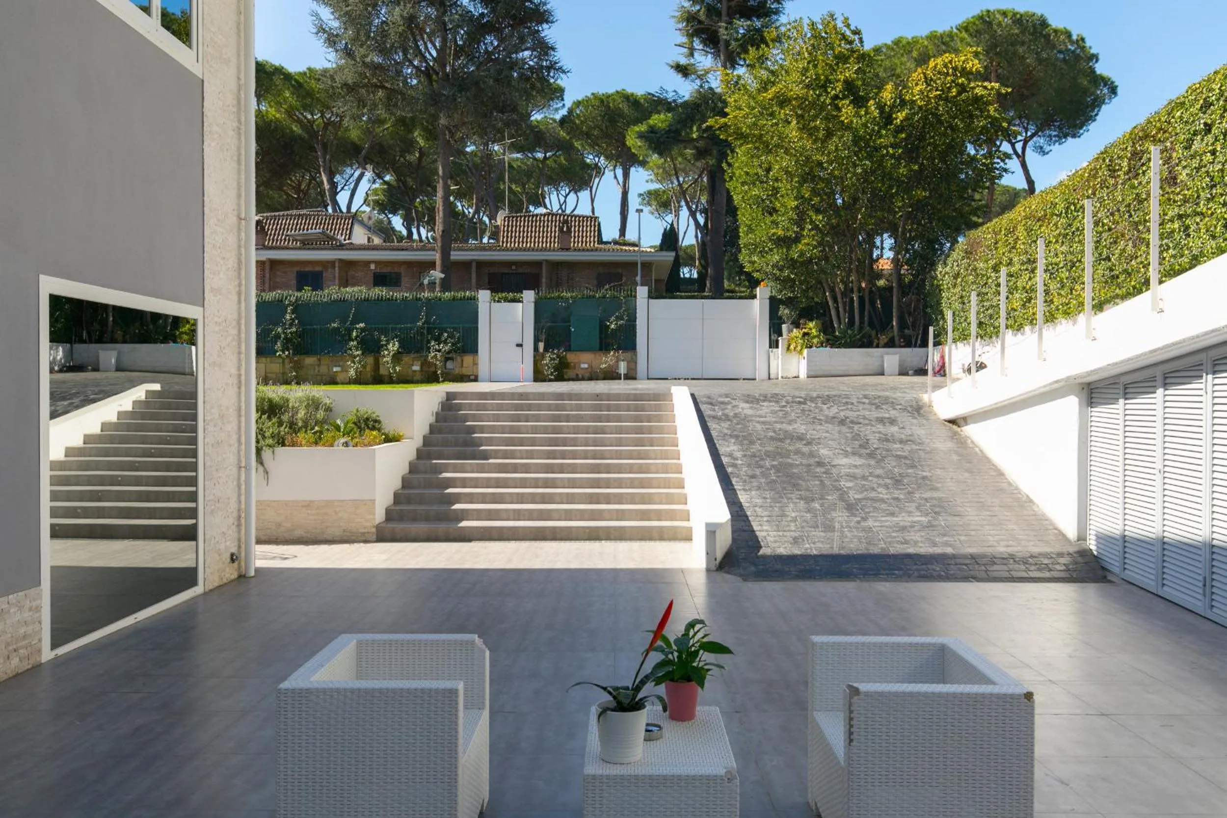 Garden in Niclas Luxury Apartments EUR