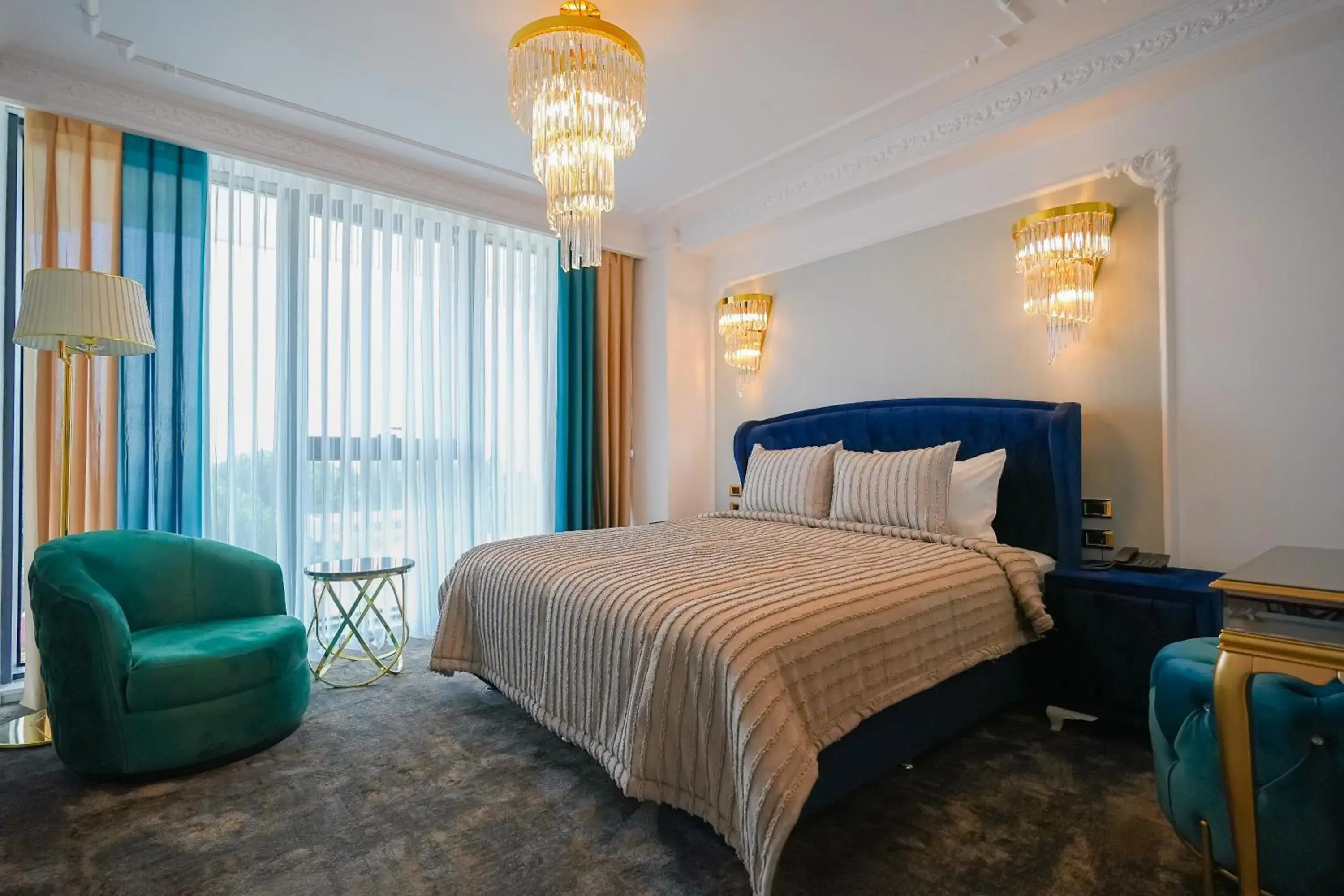 Bed in W Regal Boutique Hotel&Spa Bed in W Regal Boutique Hotel&Spa