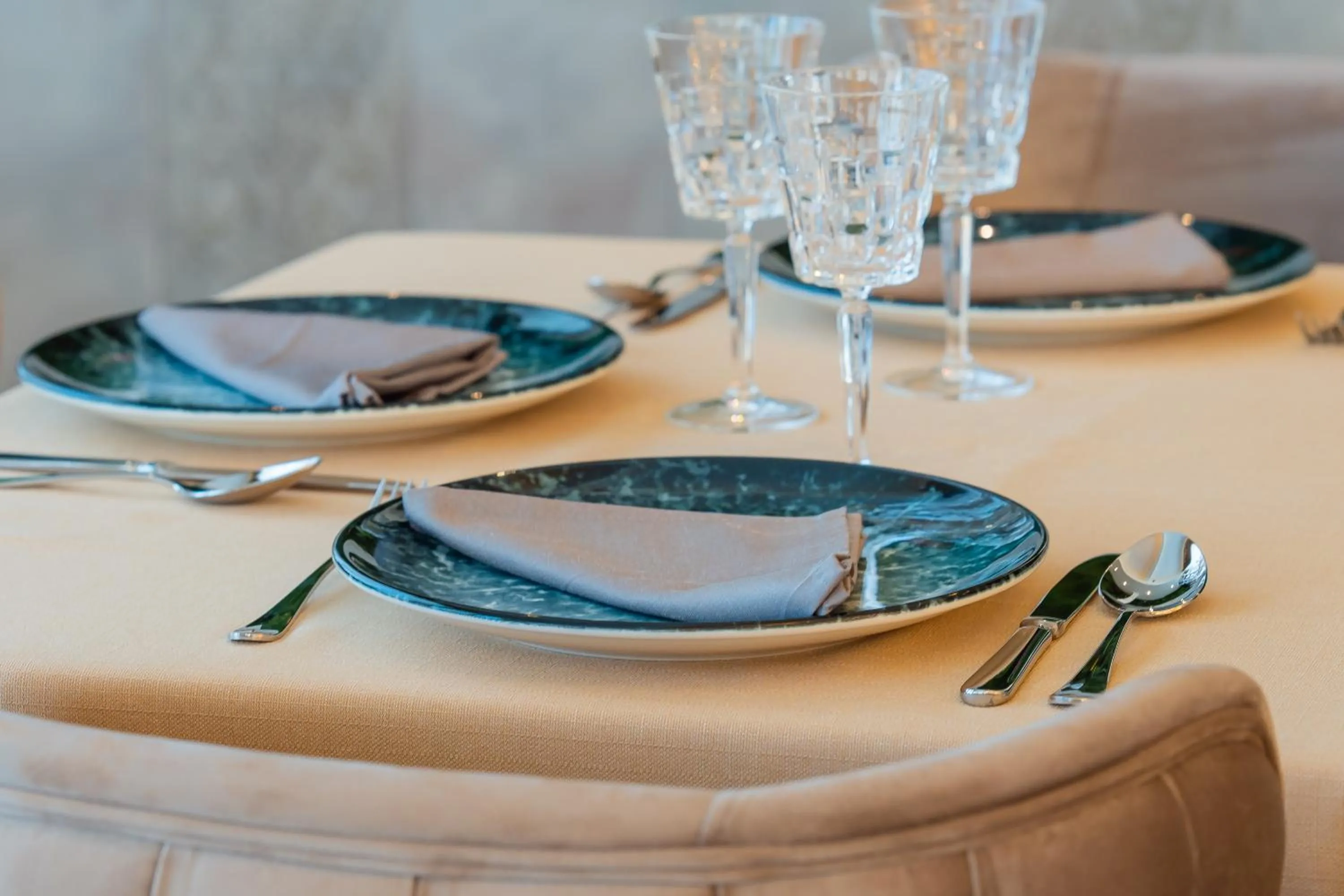 W Regal Boutique Hotel&Spa