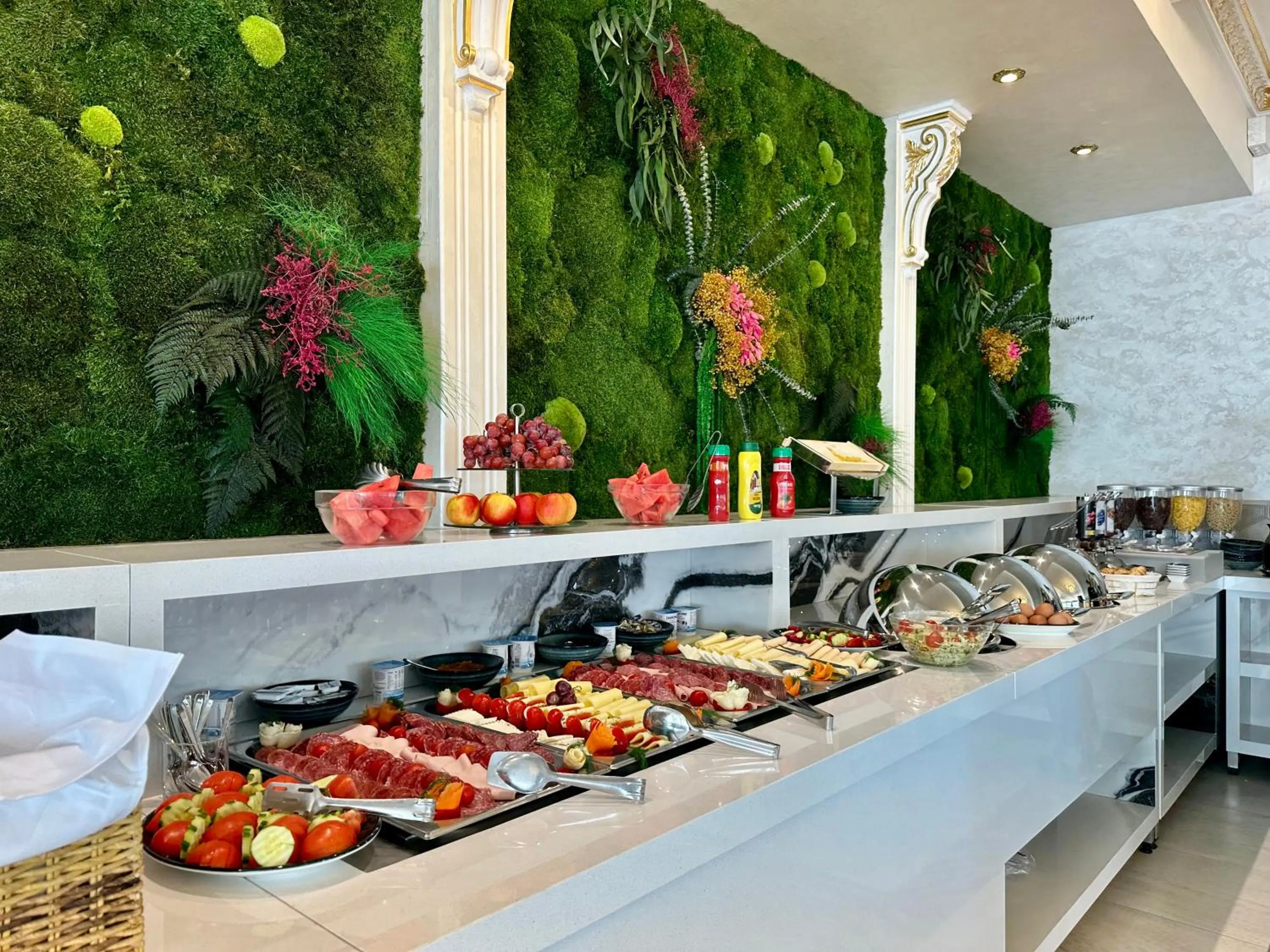 Buffet breakfast in W Regal Boutique Hotel&Spa