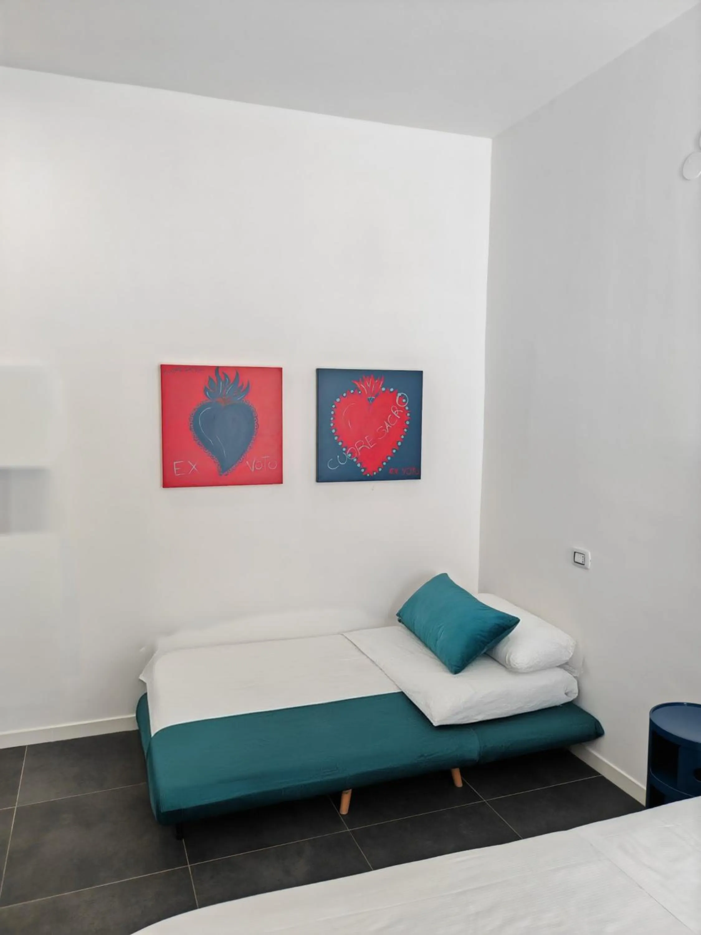 Photo of the whole room, Bed in Art Street Hotel