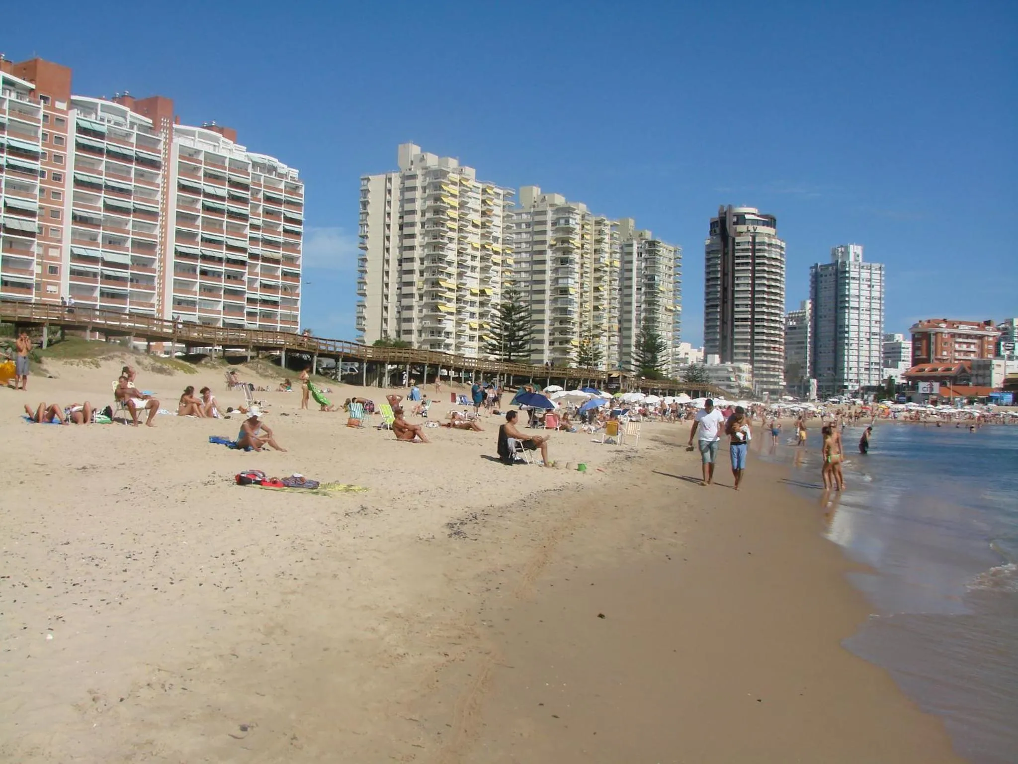 DEPTO FRENTE AL MAR - PUNTA DEL ESTE - Uruguay