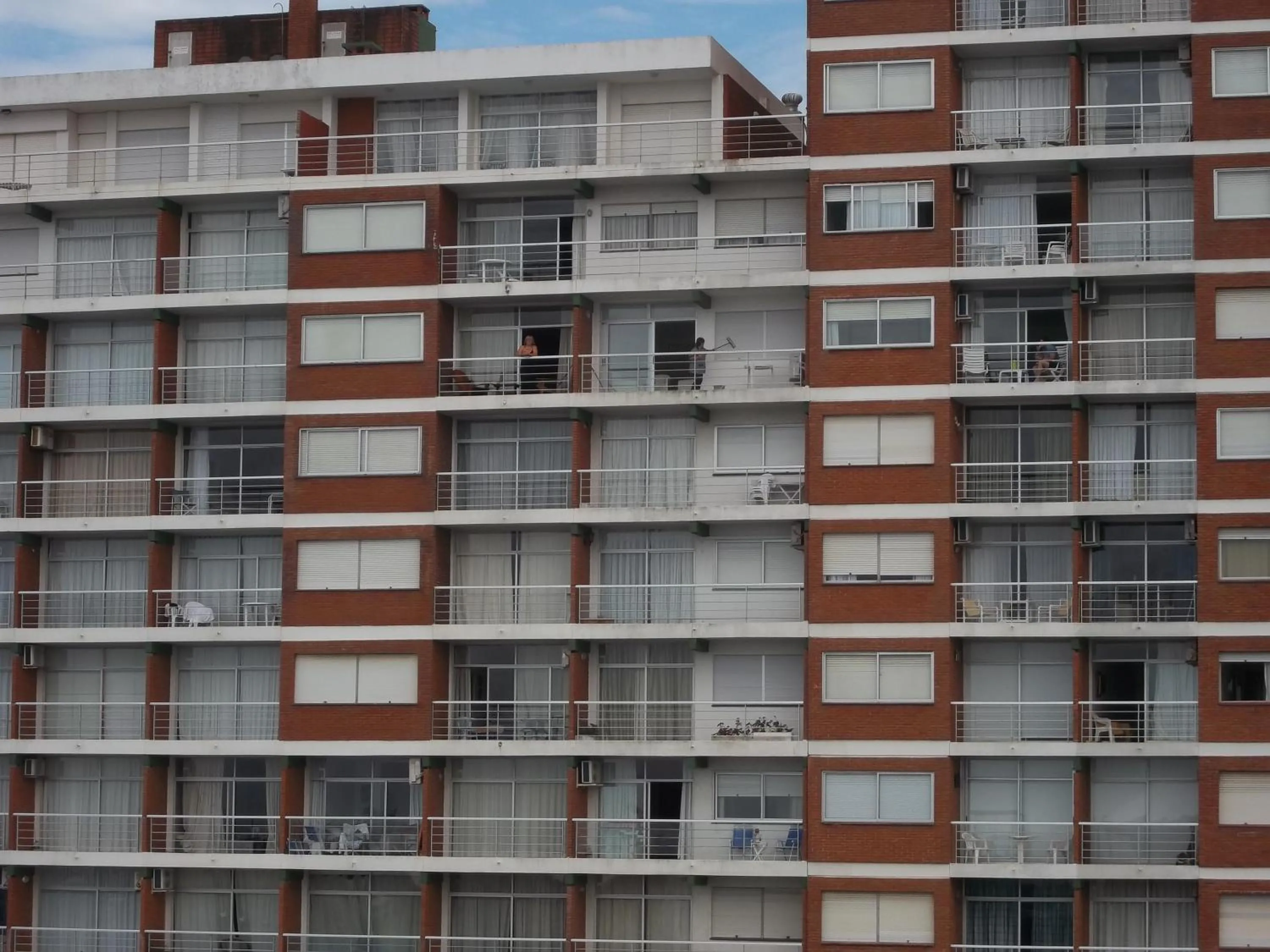 DEPTO FRENTE AL MAR - PUNTA DEL ESTE - Uruguay