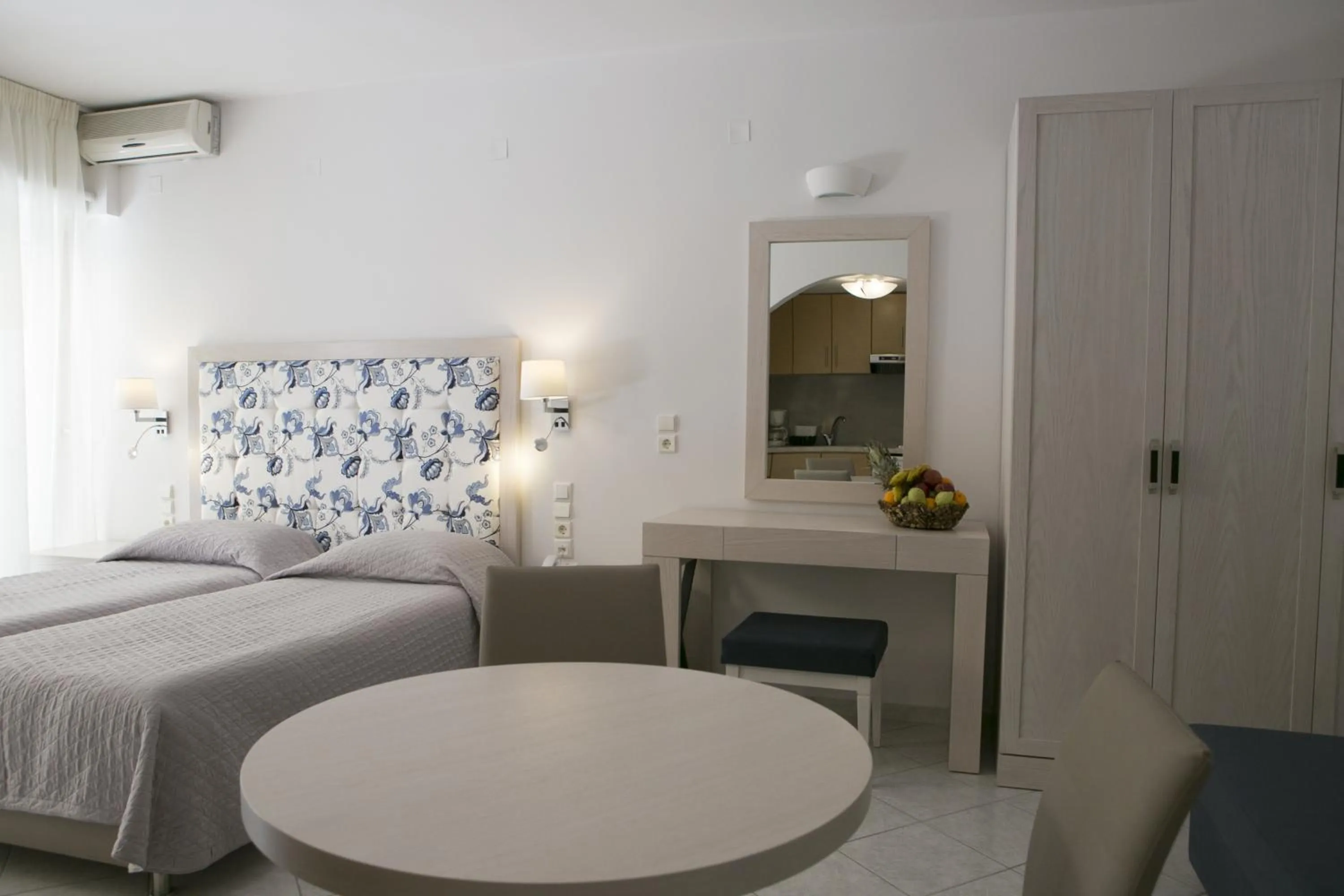 Decorative detail, Bed in Hotel Rezi