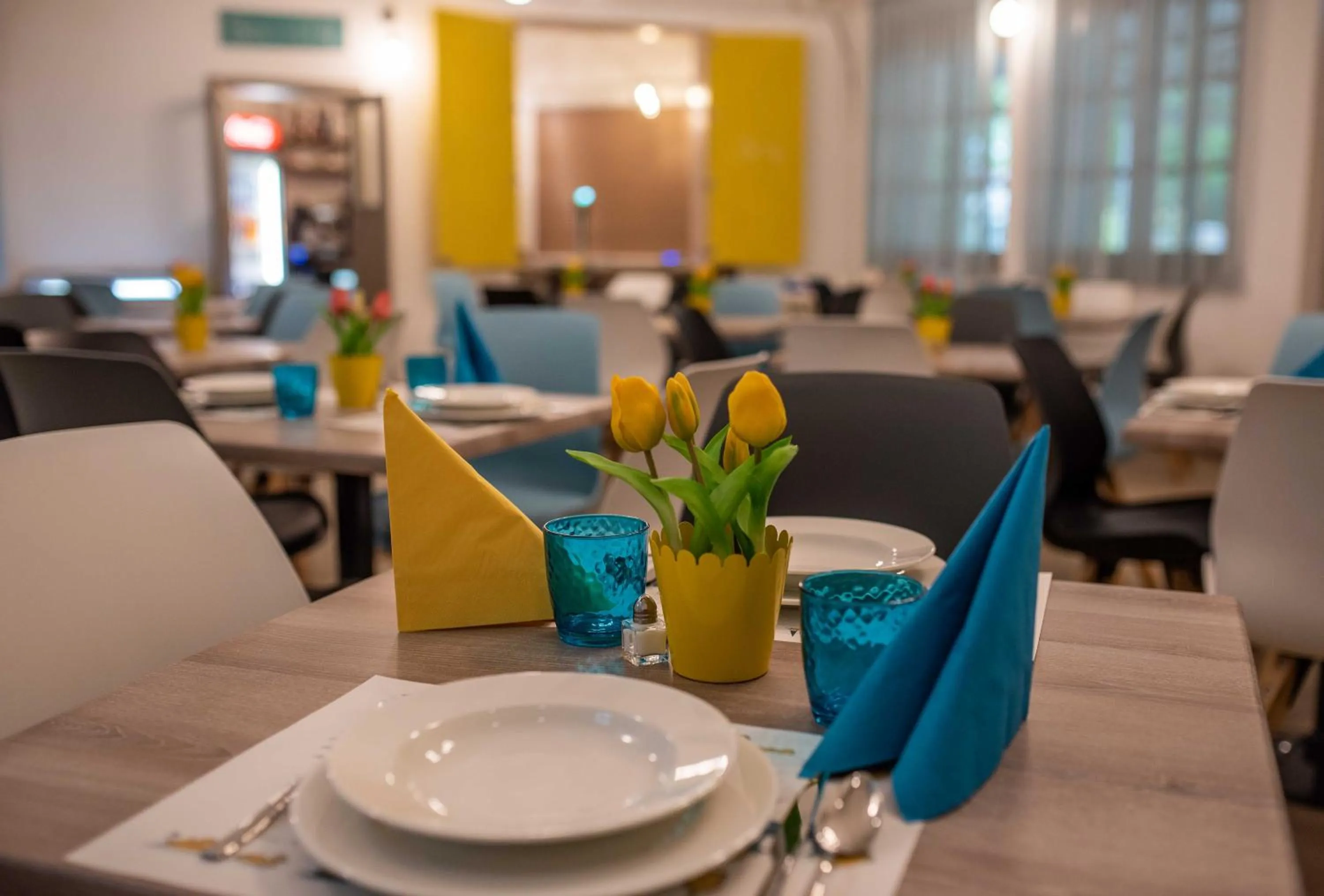 Restaurant/places to eat in Magaspart Panzió