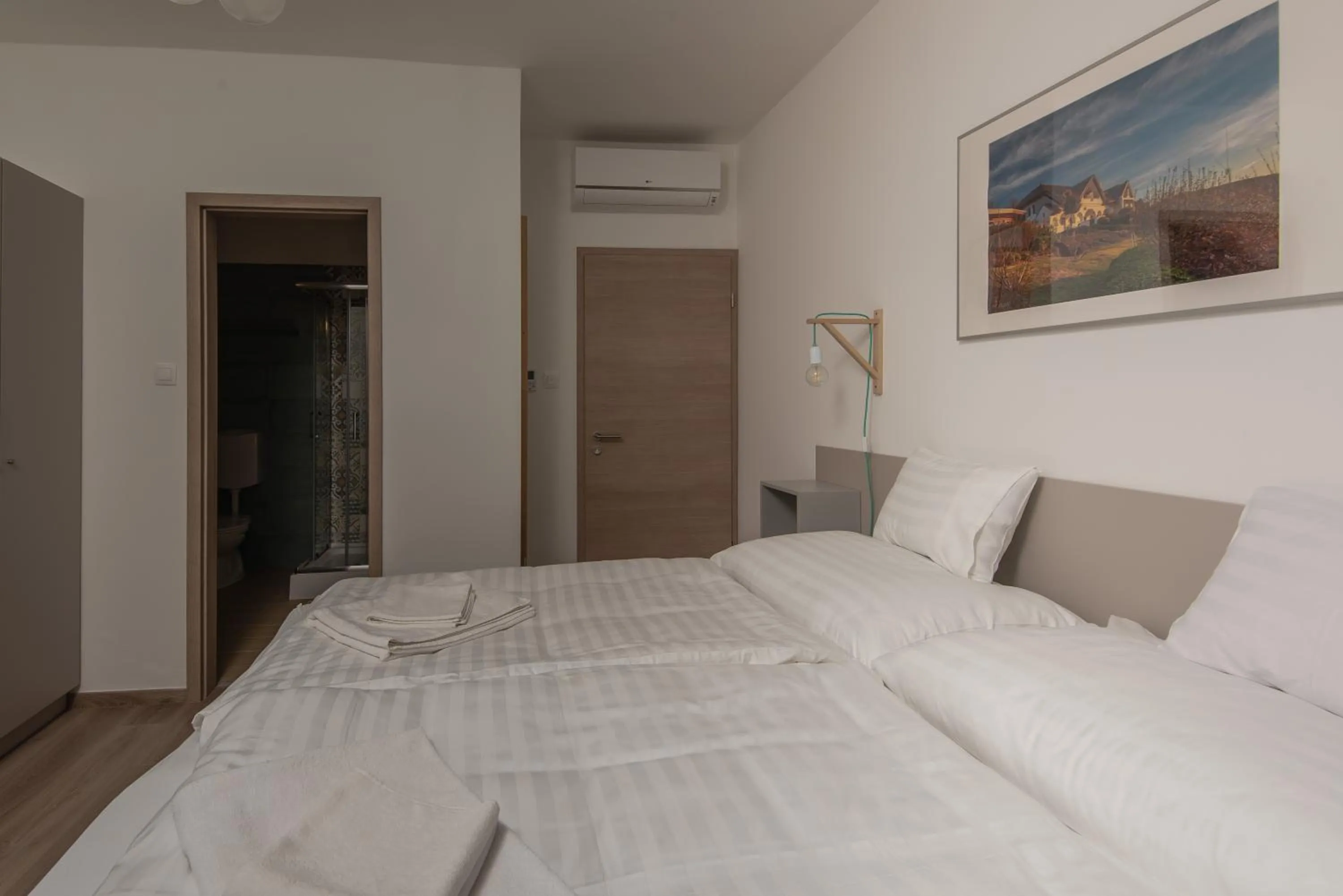 Bed in Magaspart Panzió