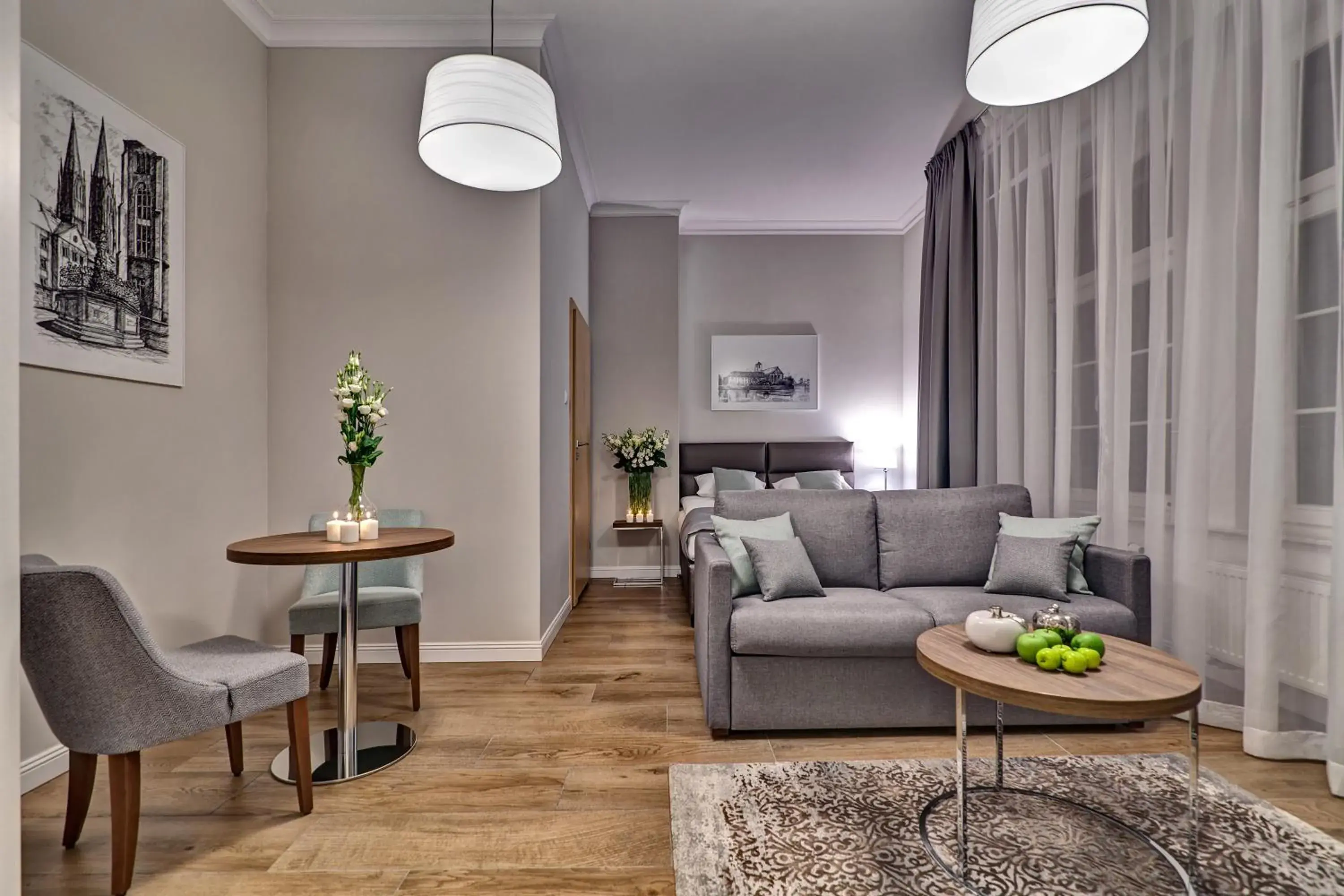 Large Deluxe Double Room in Joyinn Aparthotel Large Deluxe Double Room in Joyinn Aparthotel