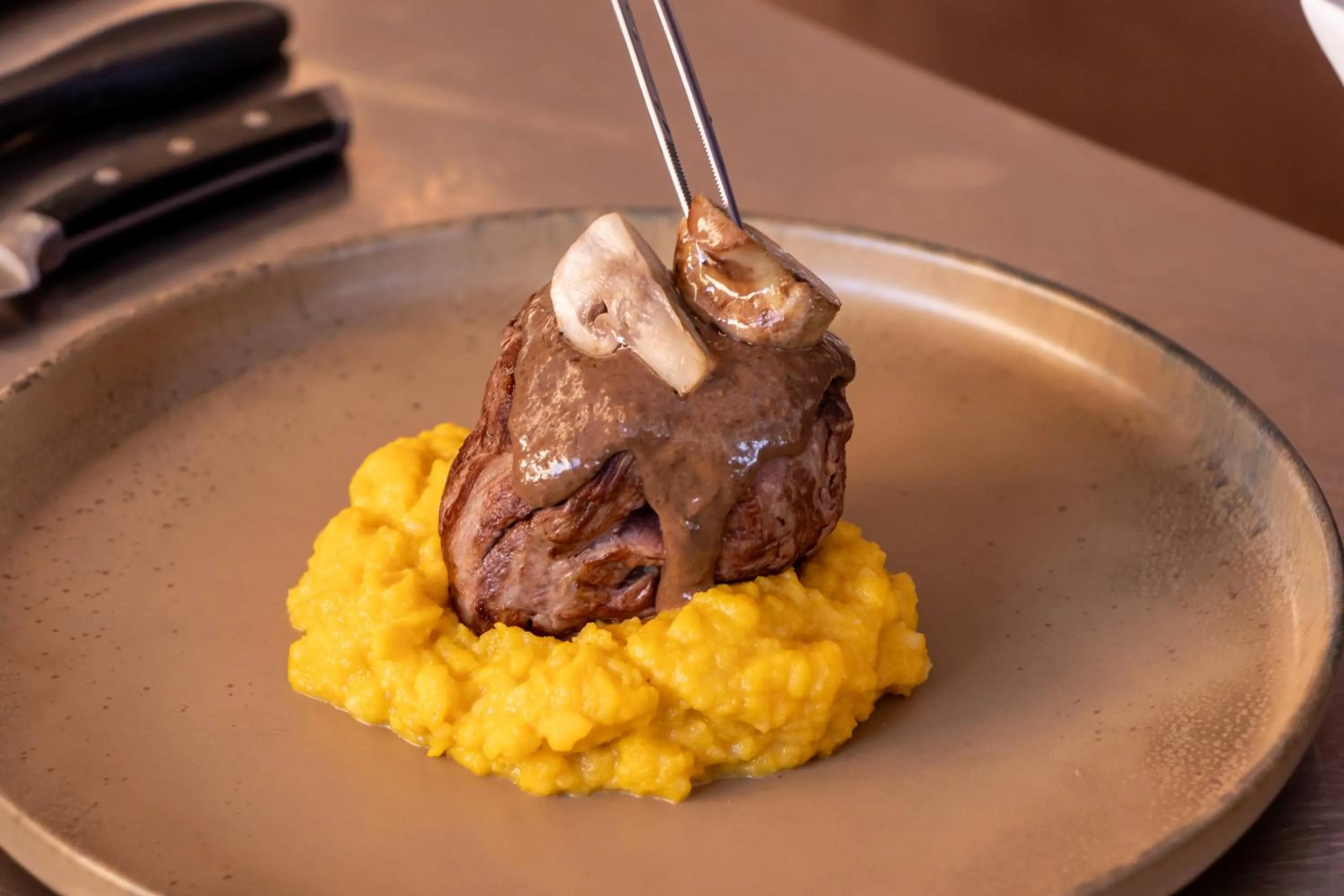 Restaurant/places to eat in Hotel Don Raul