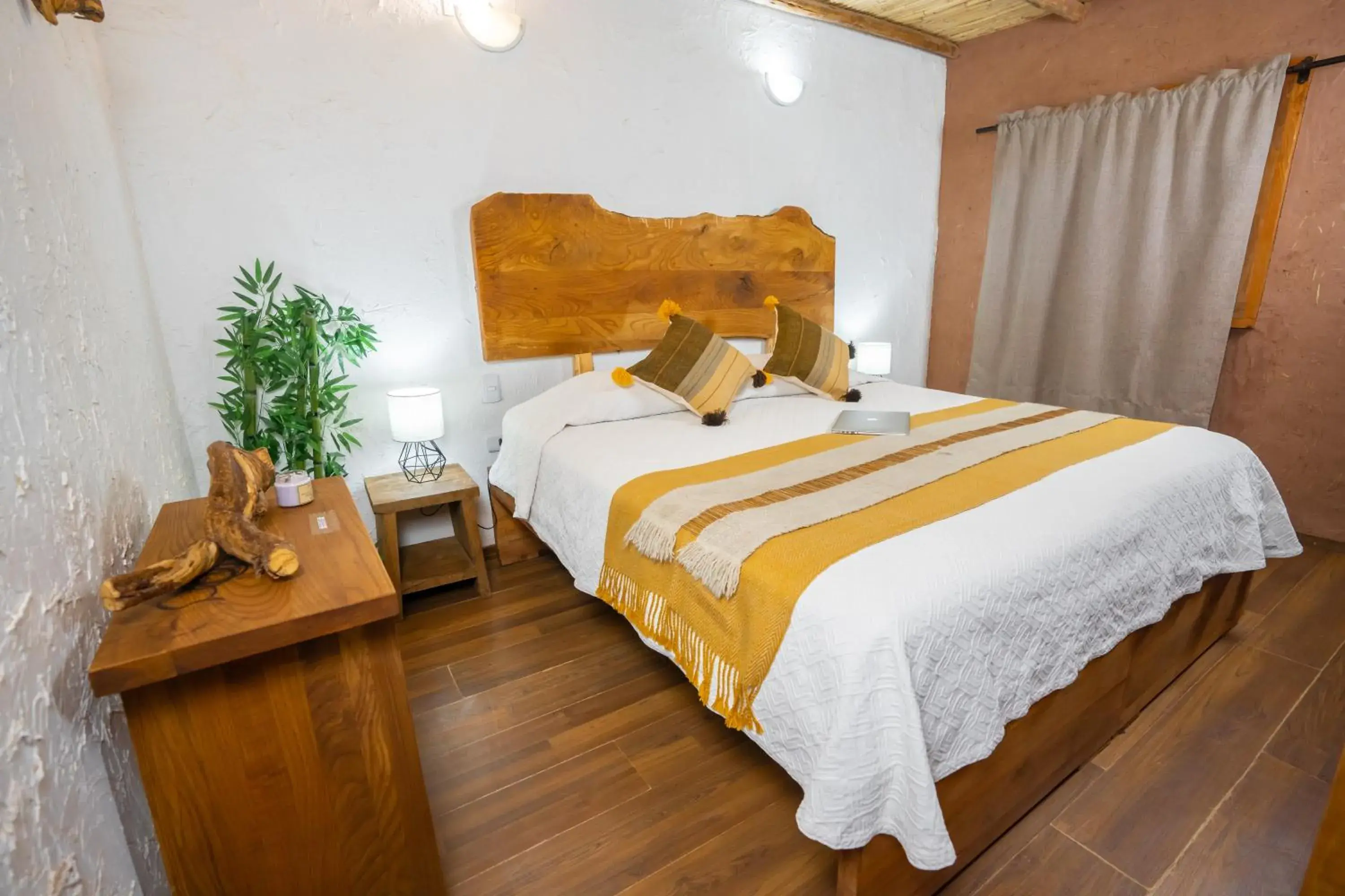 Bed in Hotel Don Raul Bed in Hotel Don Raul