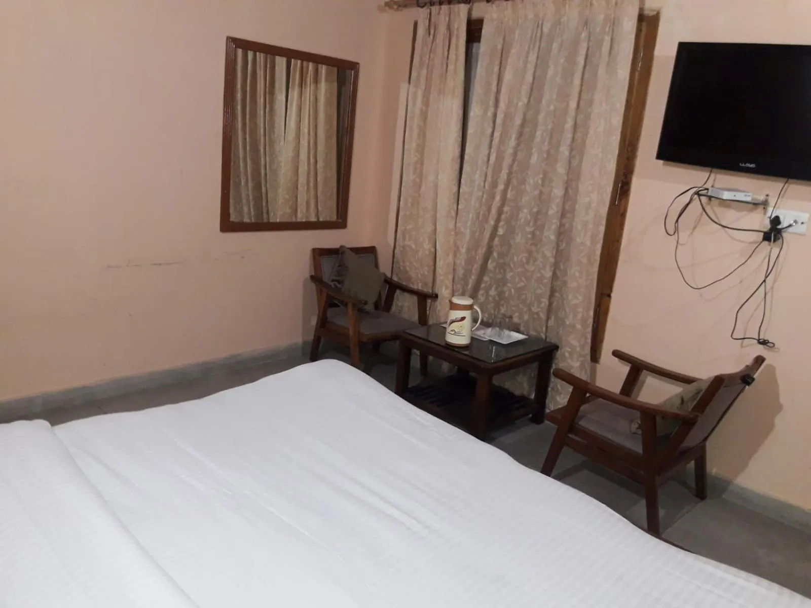 Bedroom, Bed in StayApart I The Maple Residences - Lake Front