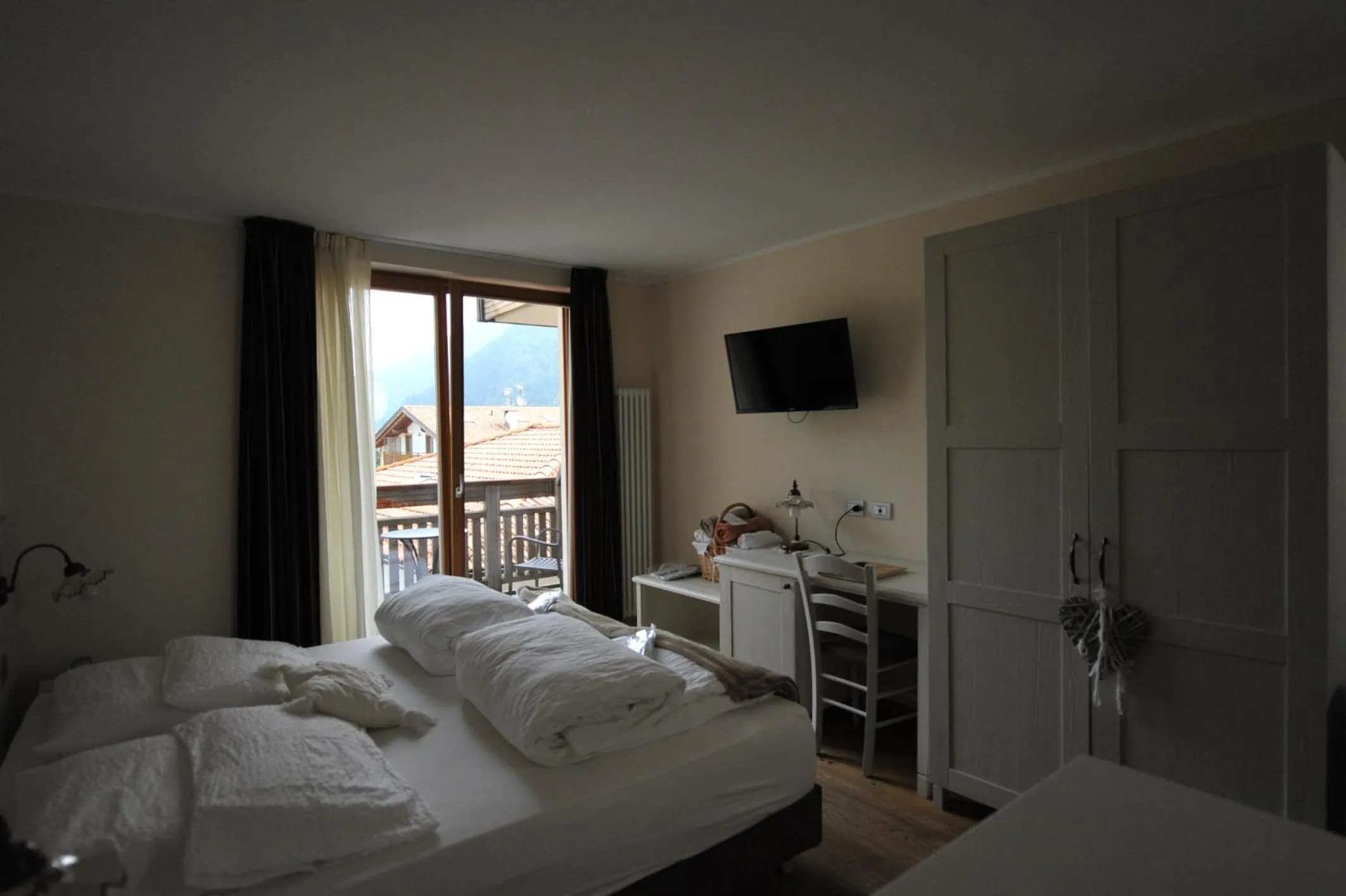 Bed in Bio Hotel Brusago Vital & Wellness