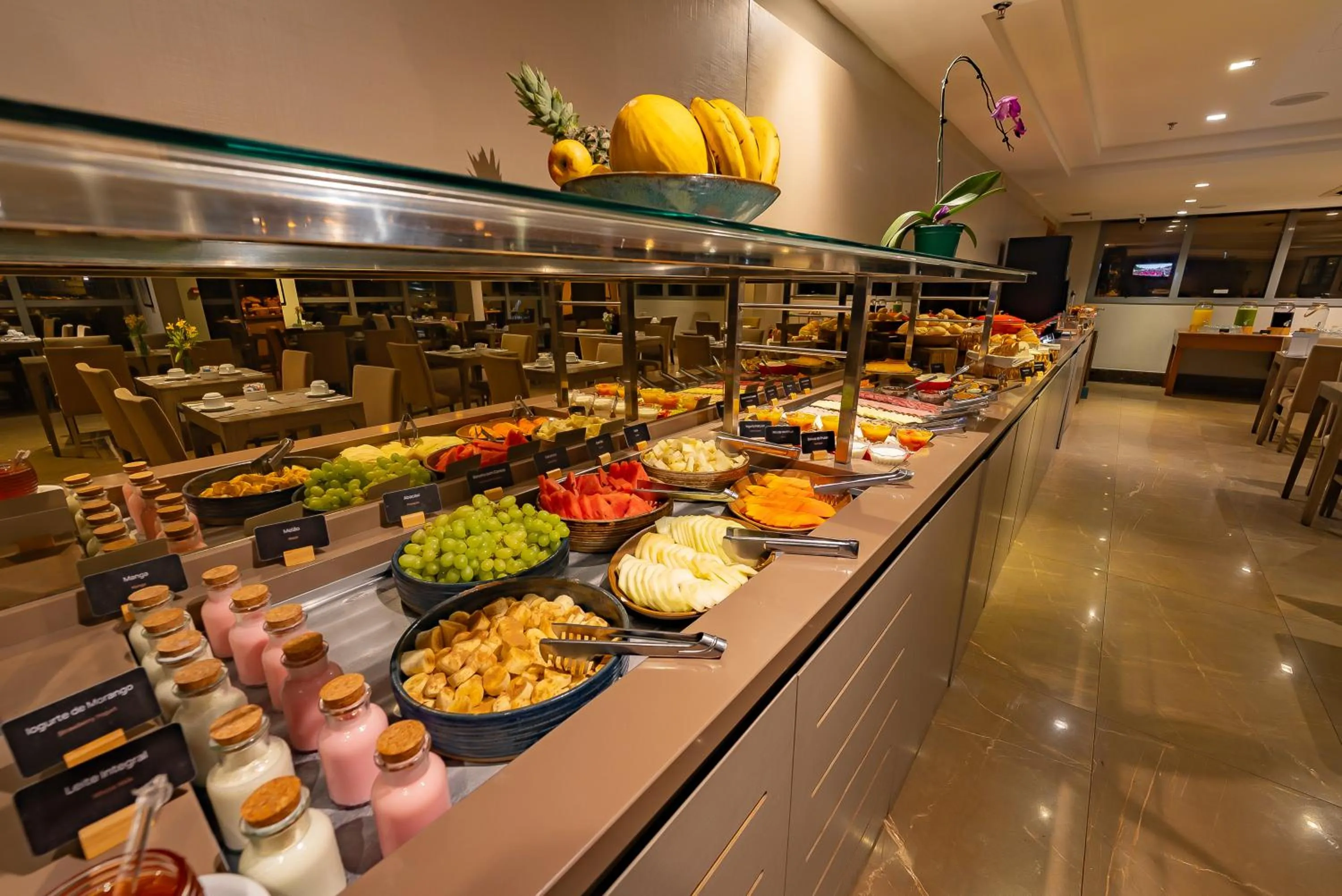 Breakfast in Hotel Laghetto Stilo Higienópolis