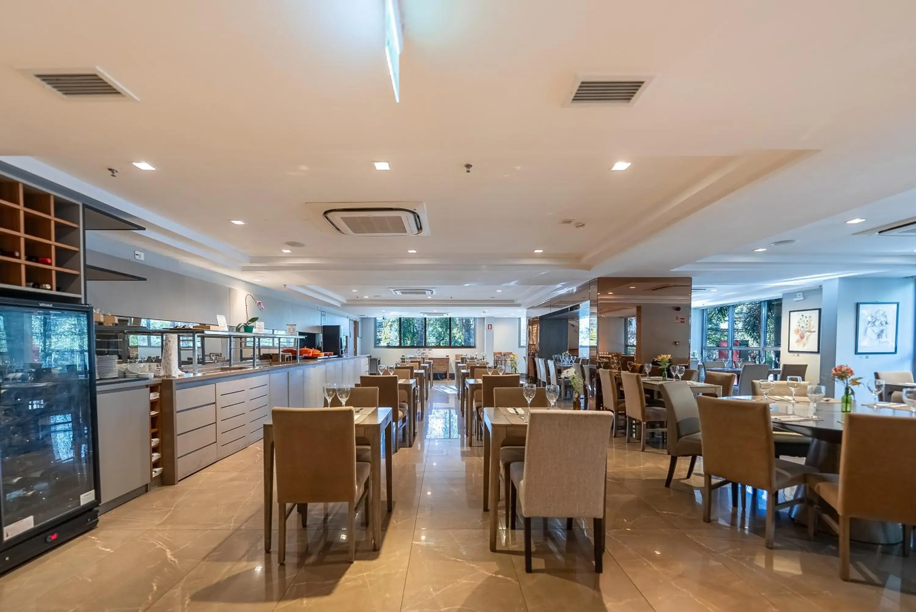 Restaurant/places to eat in Hotel Laghetto Stilo Higienópolis Restaurant/places to eat in Hotel Laghetto Stilo Higienópolis