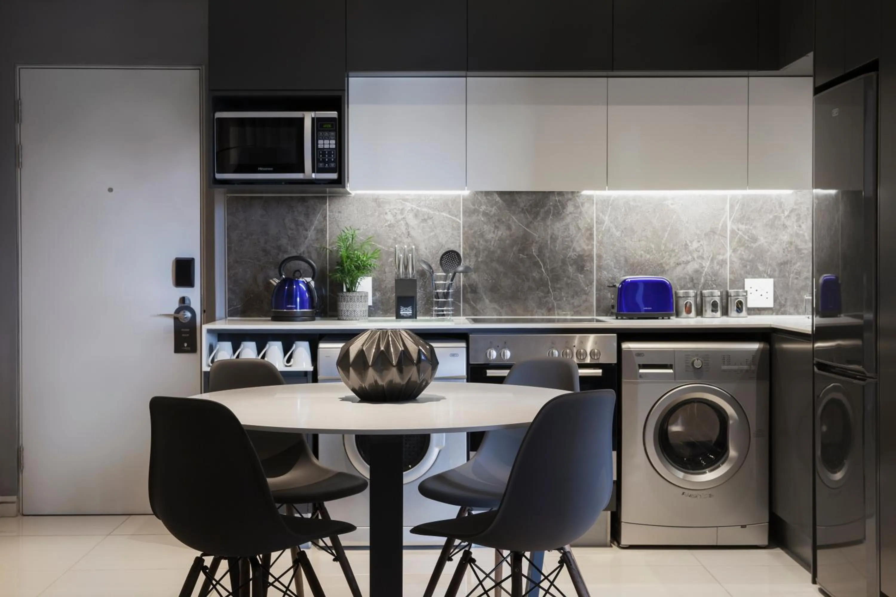 Kitchen or kitchenette in The Capital on the Park