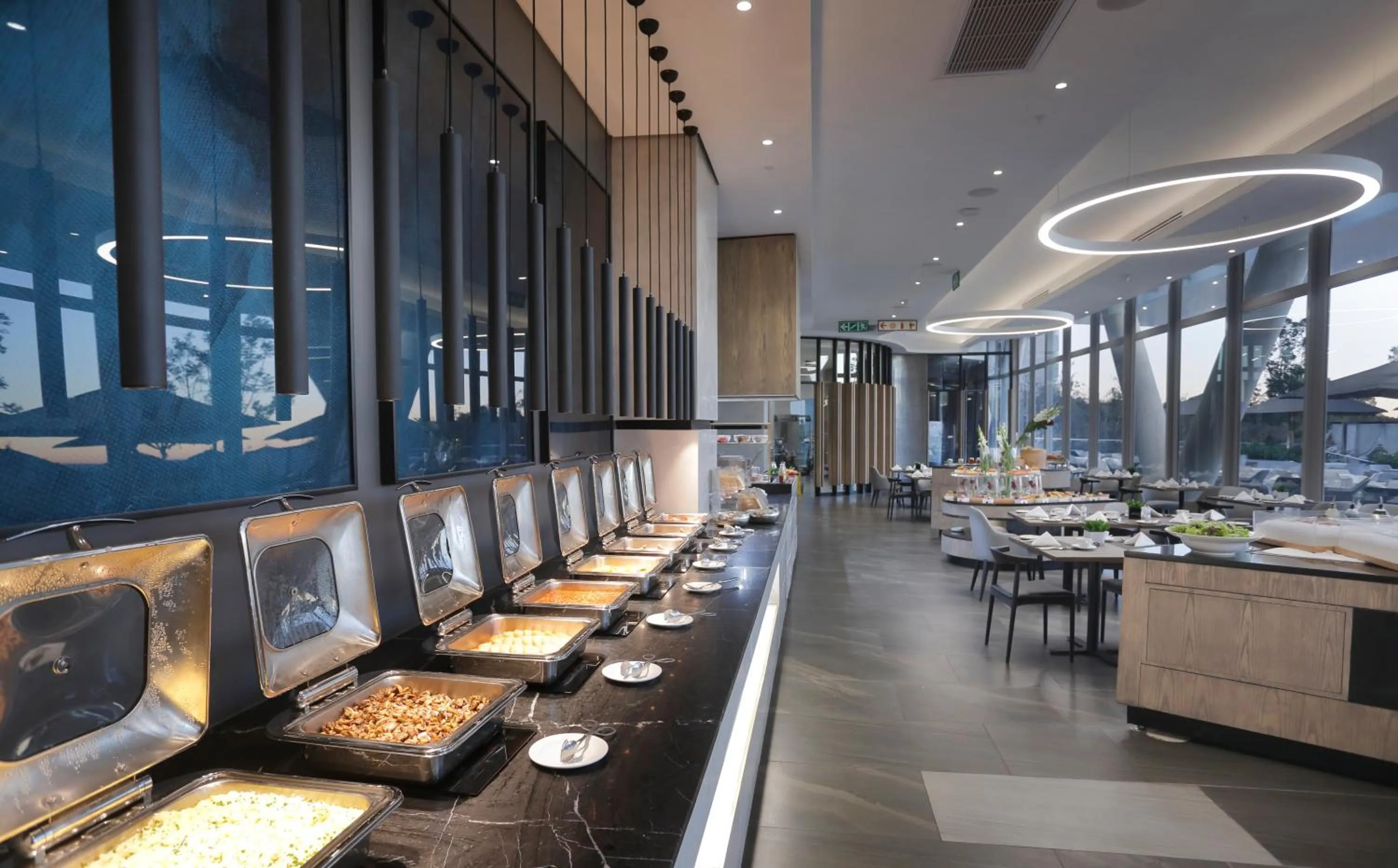 Restaurant/places to eat in The Capital on the Park