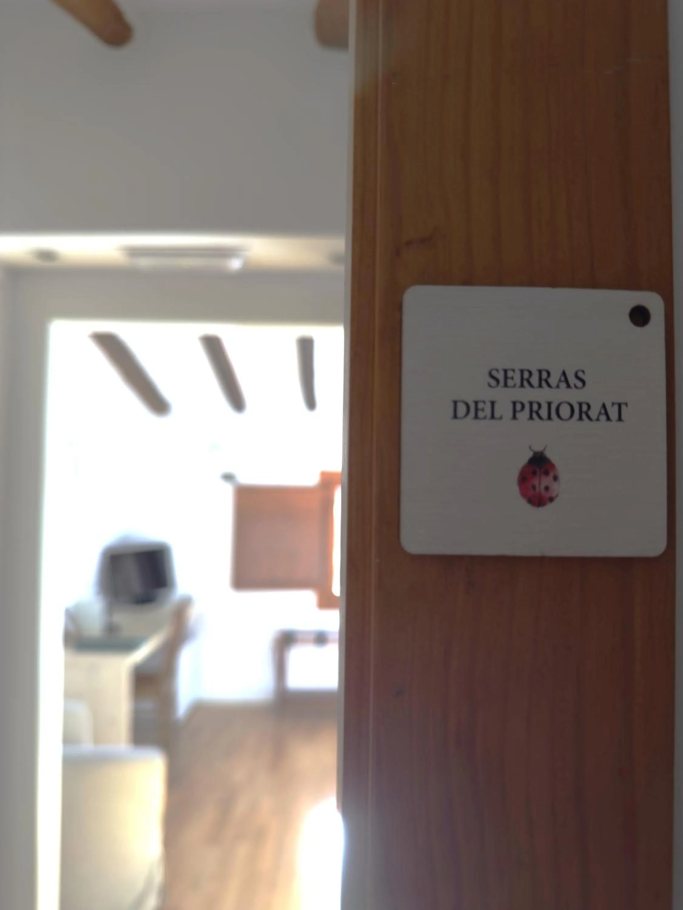 Double or Twin Room with Private Bathroom in Clos Figueras
