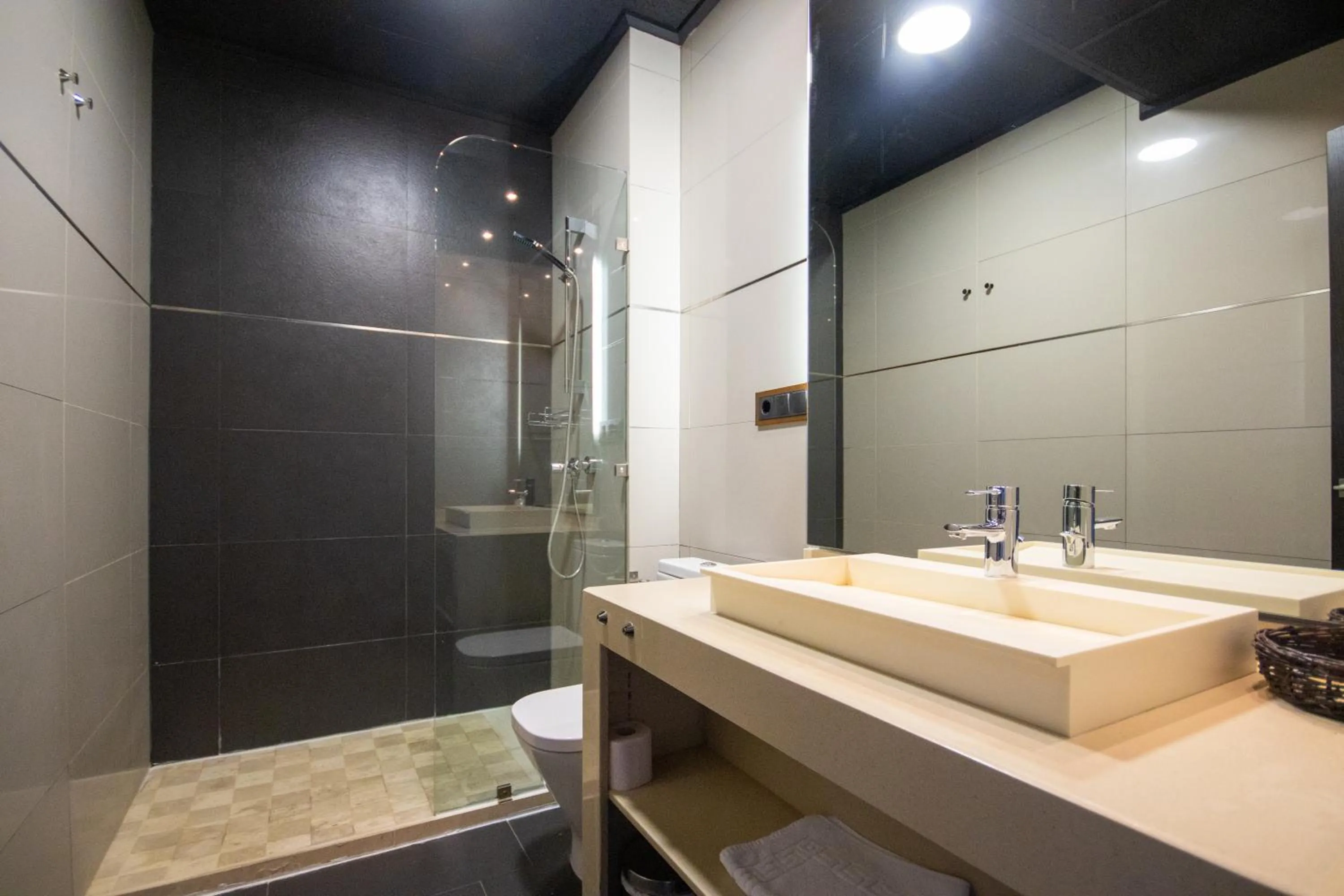 Bathroom in Hotel Villa De Setenil