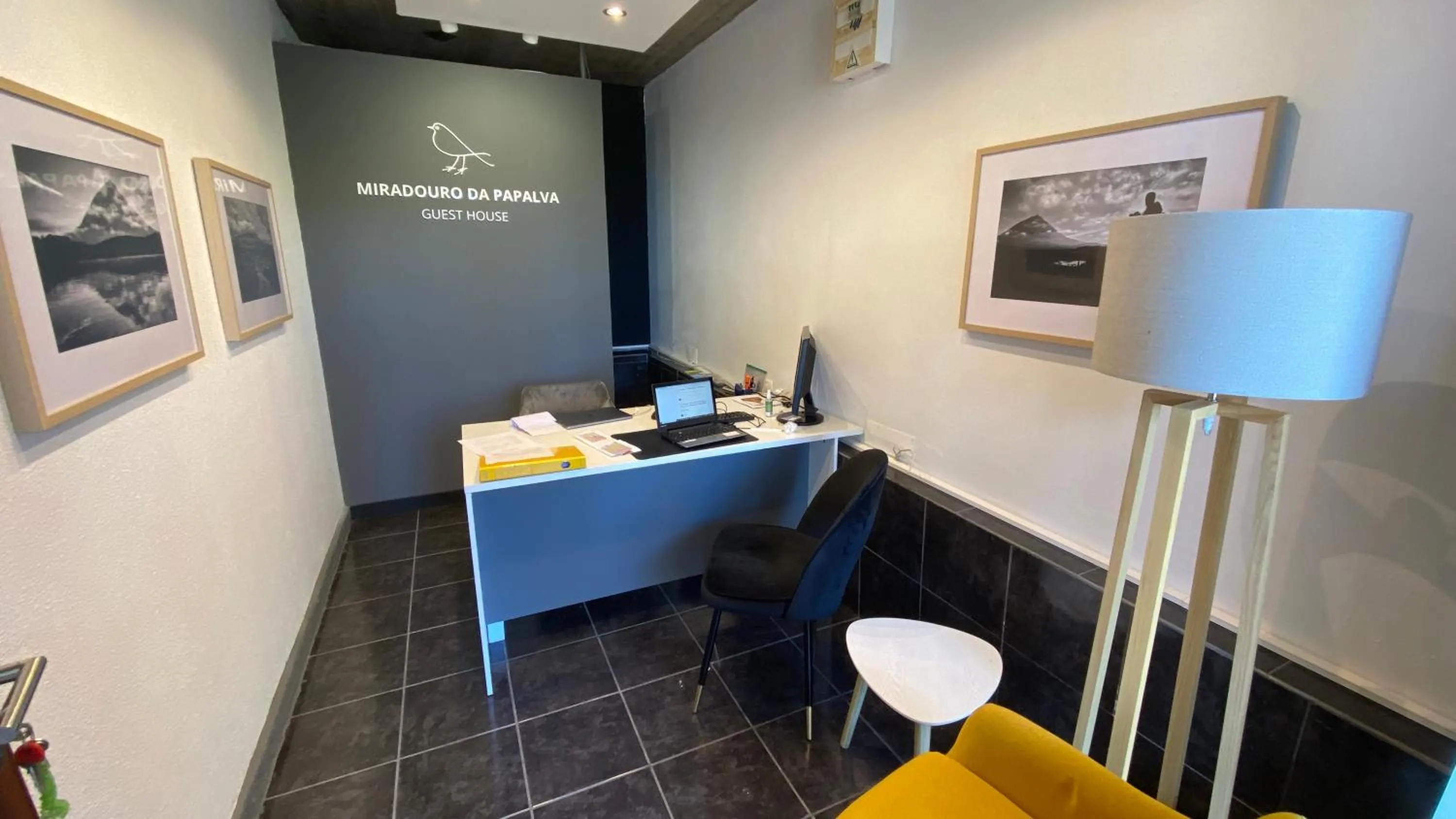 Lobby or reception in Miradouro da Papalva Guest House - Pico - Azores