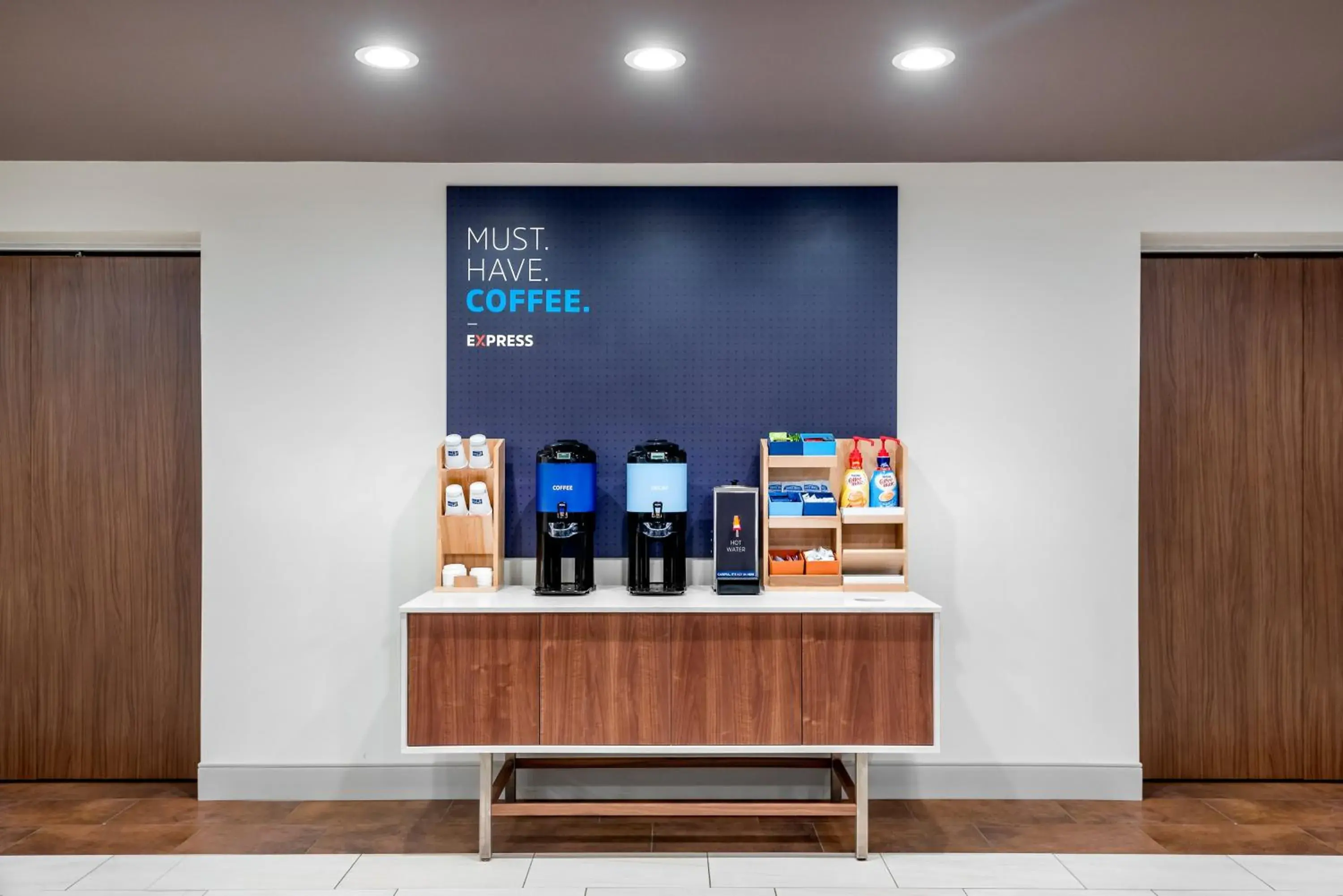 Photo of the whole room in Holiday Inn Express & Suites - Punta Gorda by IHG Photo of the whole room in Holiday Inn Express & Suites - Punta Gorda by IHG