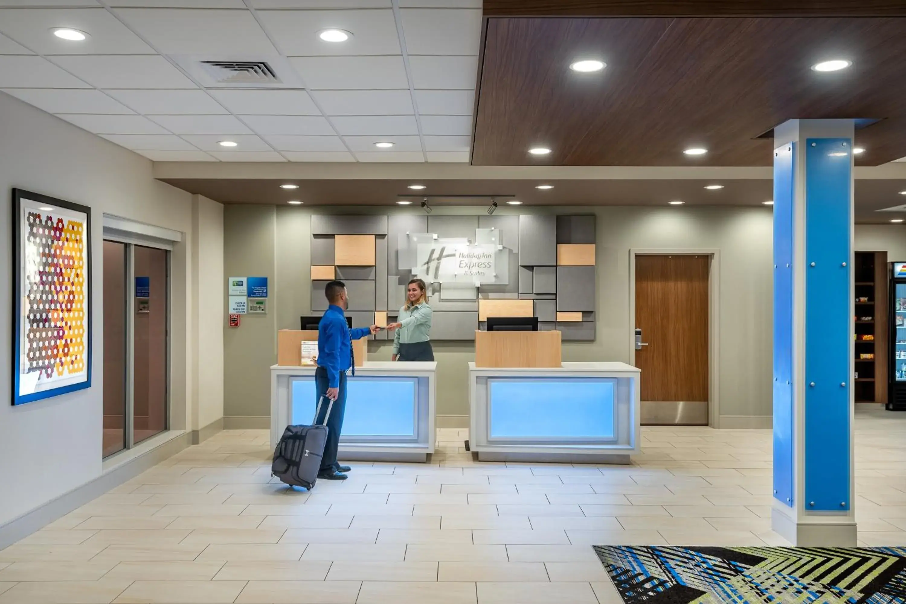 Property building in Holiday Inn Express & Suites - Punta Gorda by IHG Property building in Holiday Inn Express & Suites - Punta Gorda by IHG