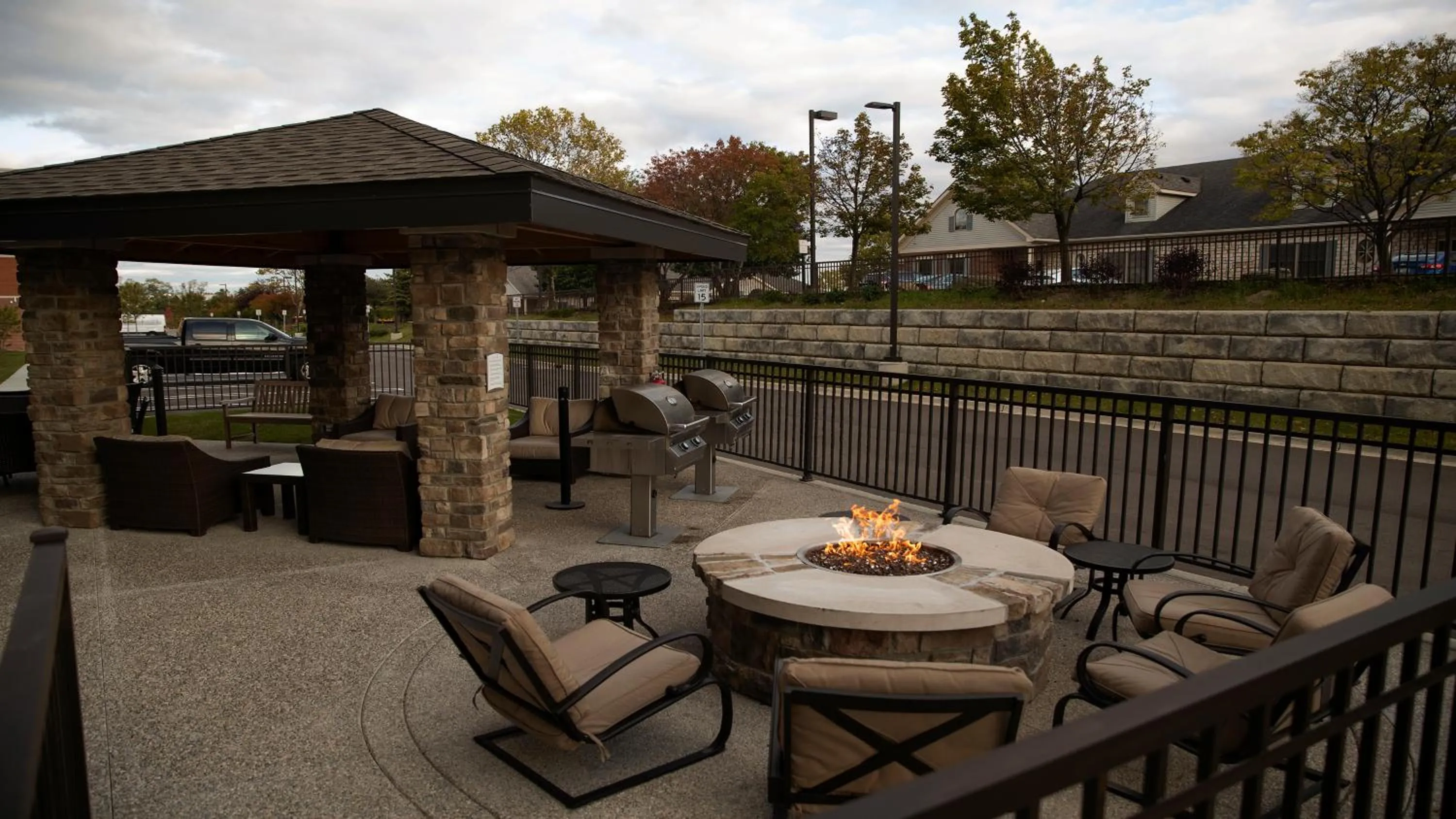 Patio in Staybridge Suites Auburn Hills by IHG