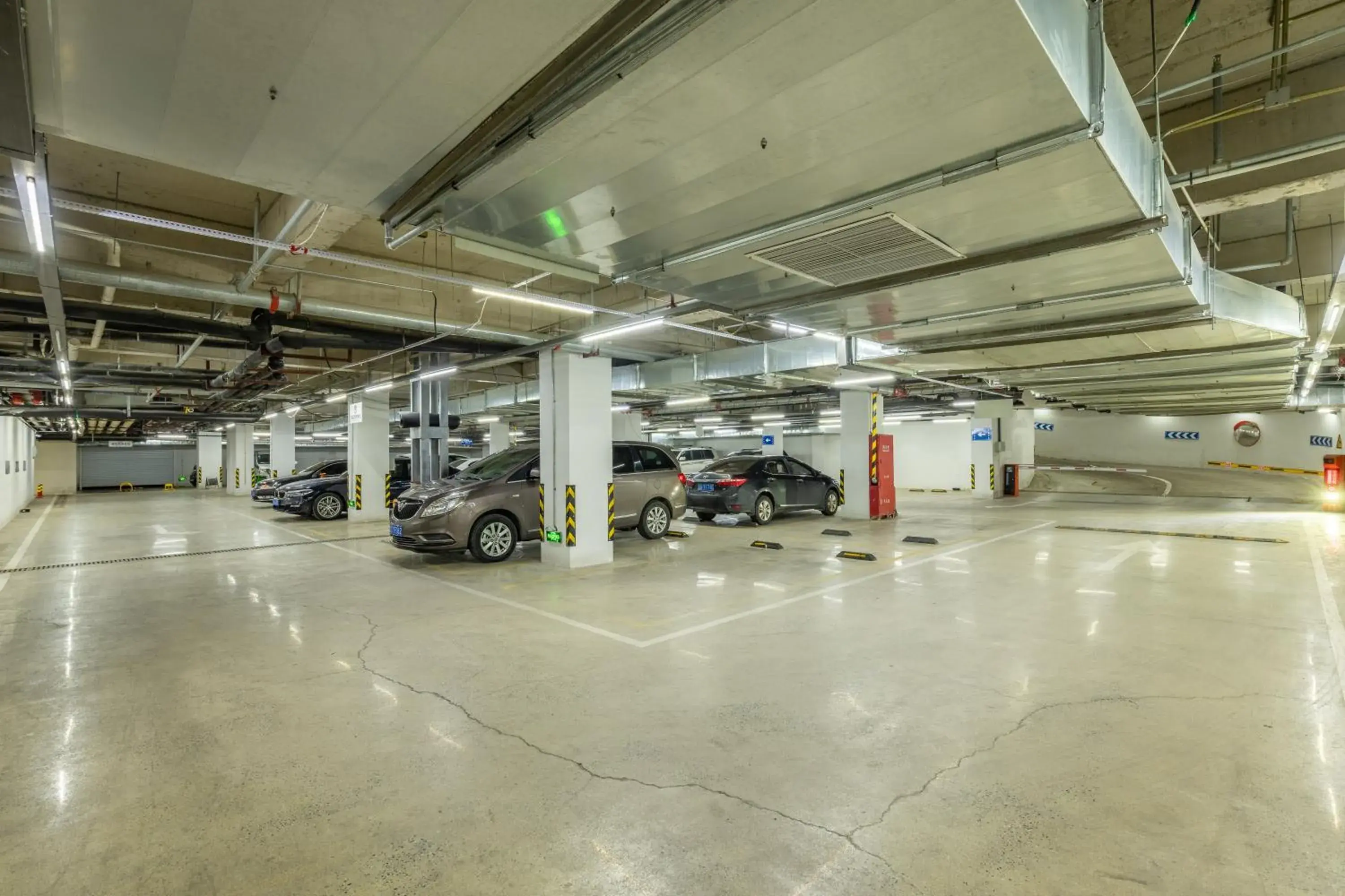 Lobby or reception in Holiday Inn Express Anshan Downtown by IHG Lobby or reception in Holiday Inn Express Anshan Downtown by IHG