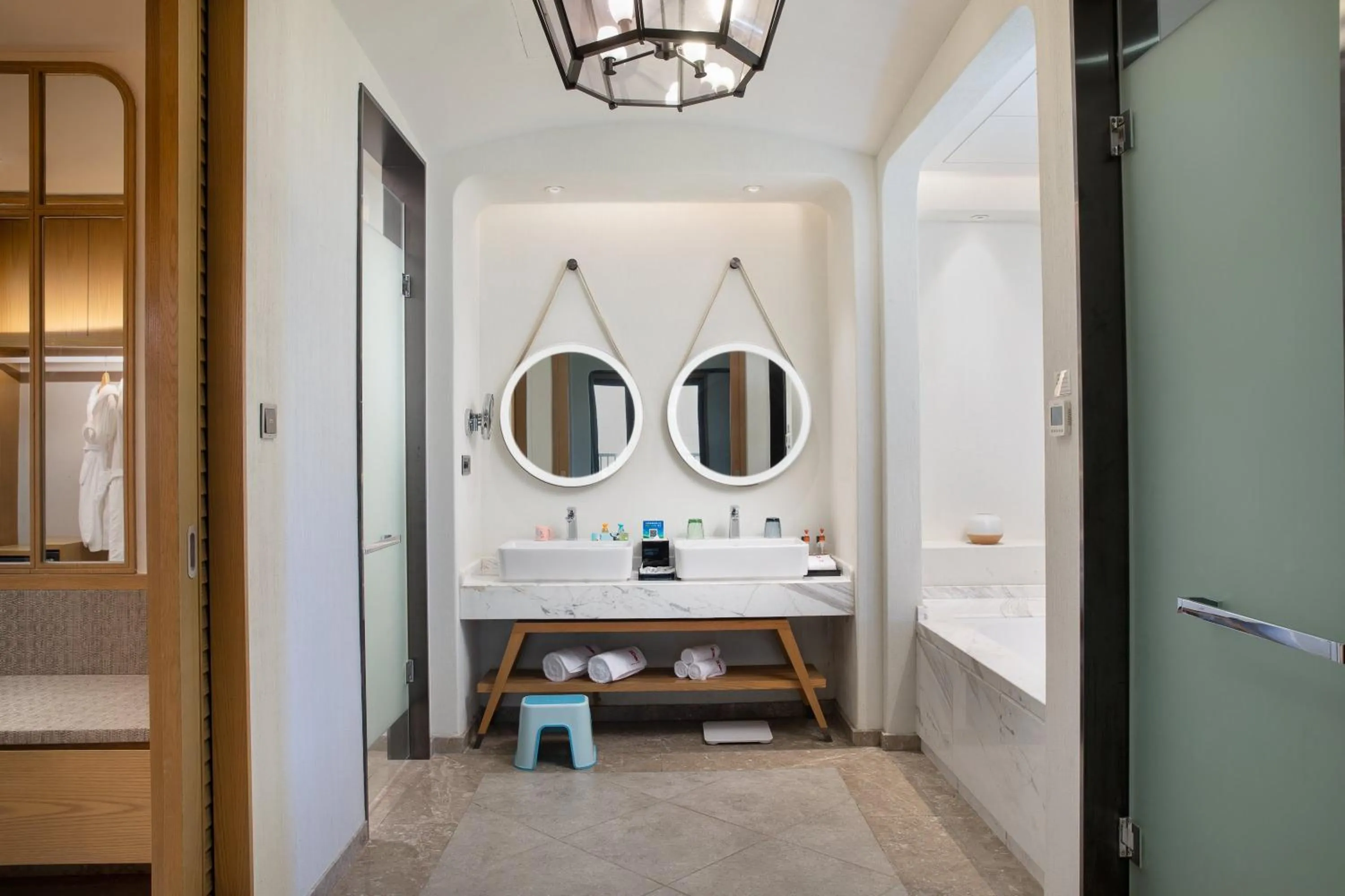 Photo of the whole room in Crowne Plaza QingdaoOriental Movie Metropolis by IHG