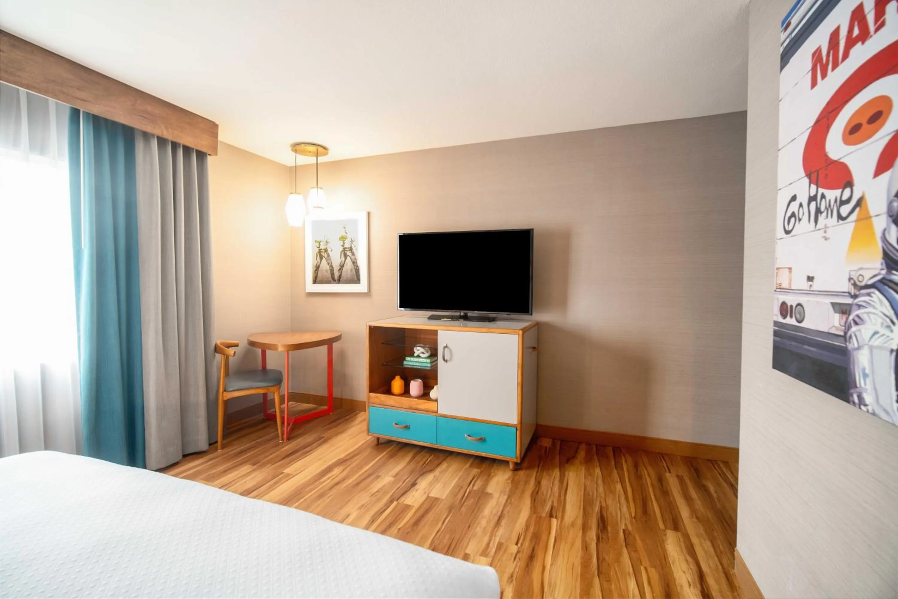 Bedroom, Bed in The Kinney - Venice Beach